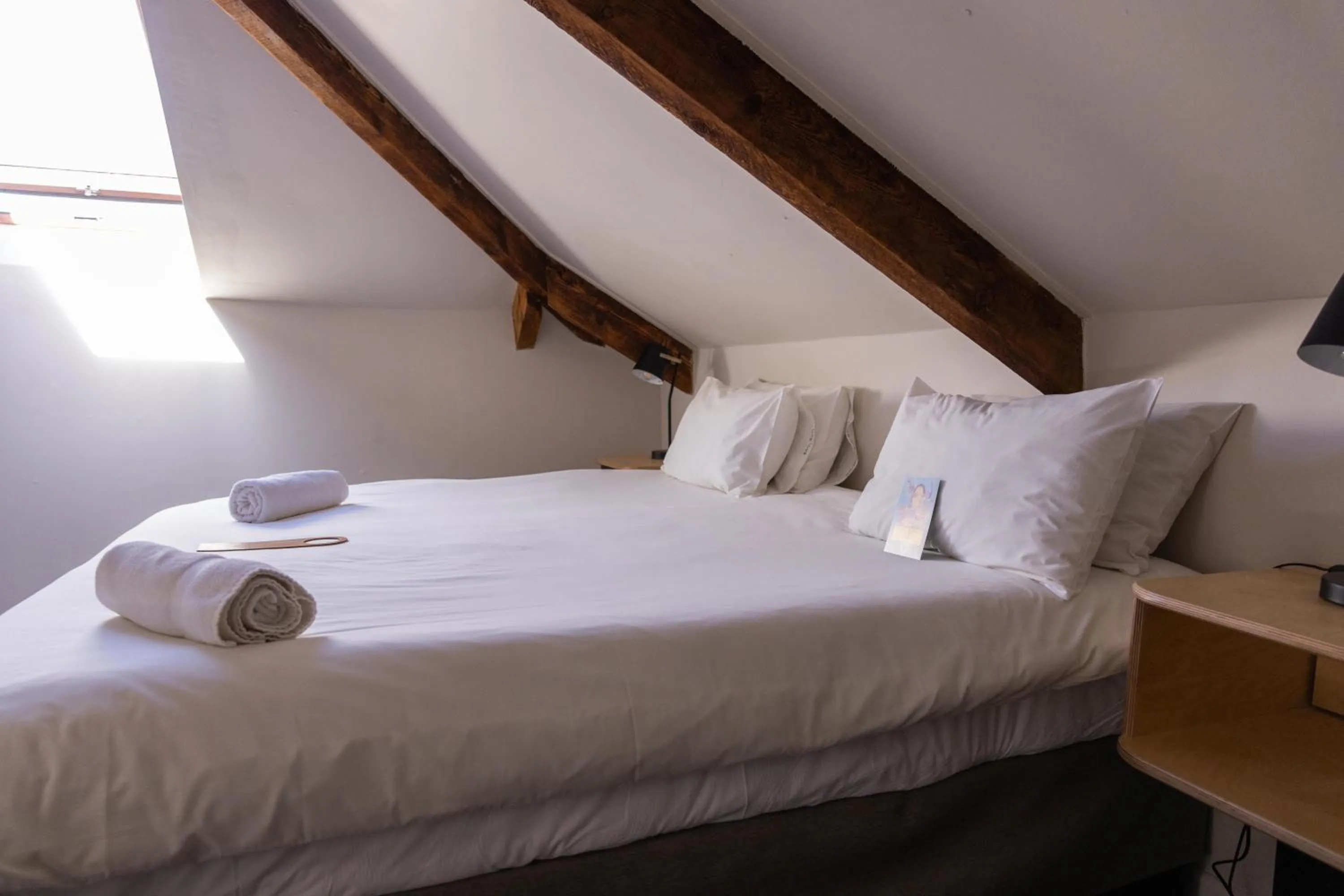 Bed in Villa Viva Cape Town