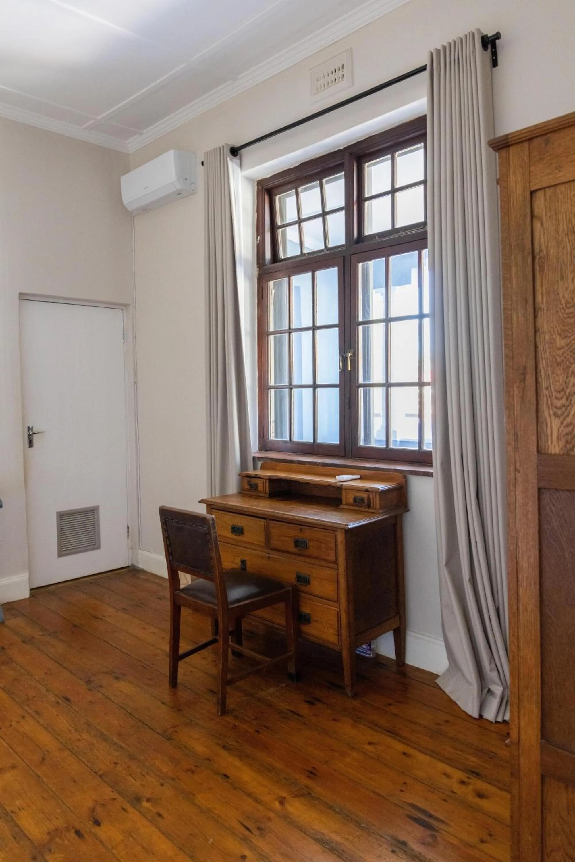 Bedroom in Villa Viva Cape Town