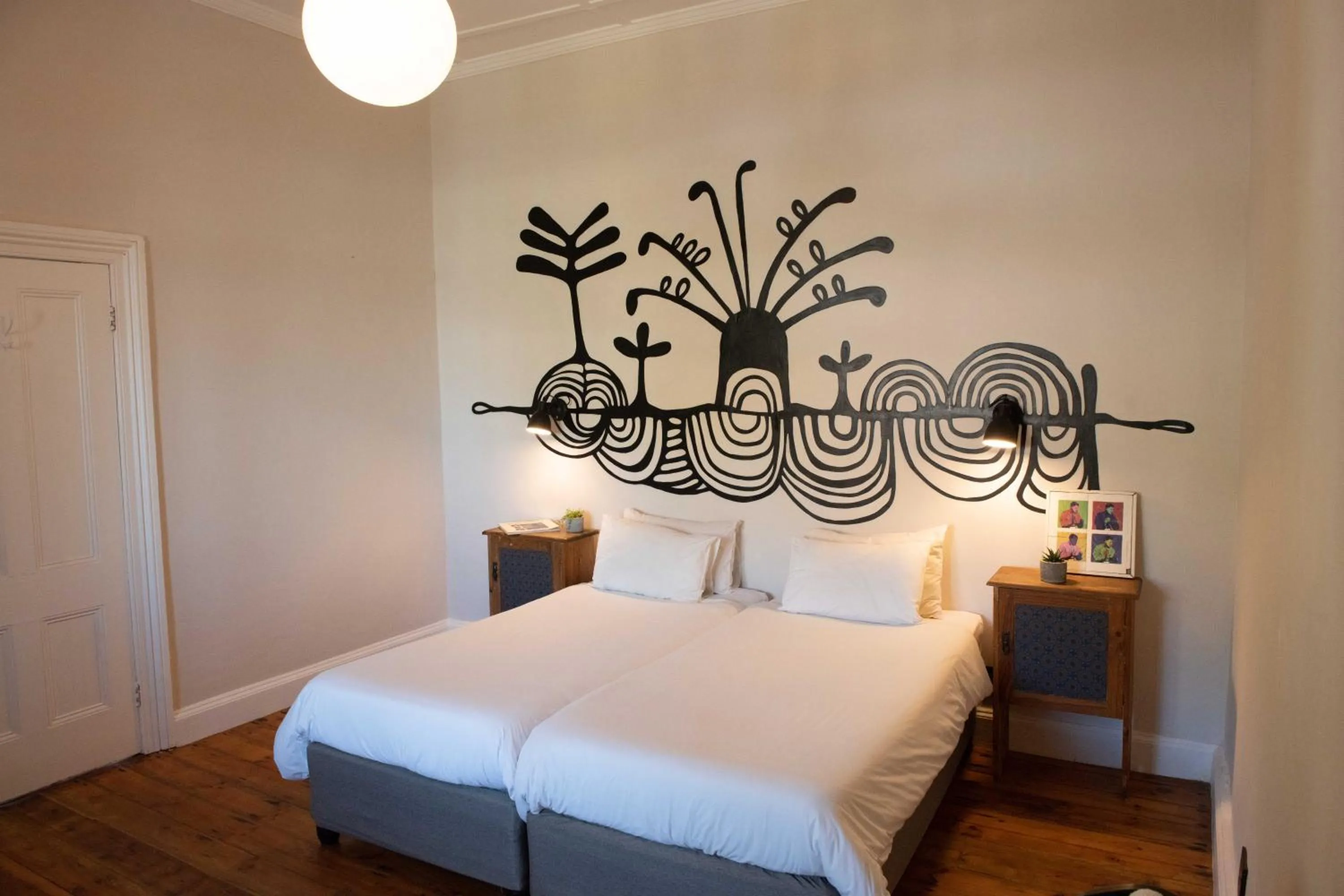 Bed in Villa Viva Cape Town