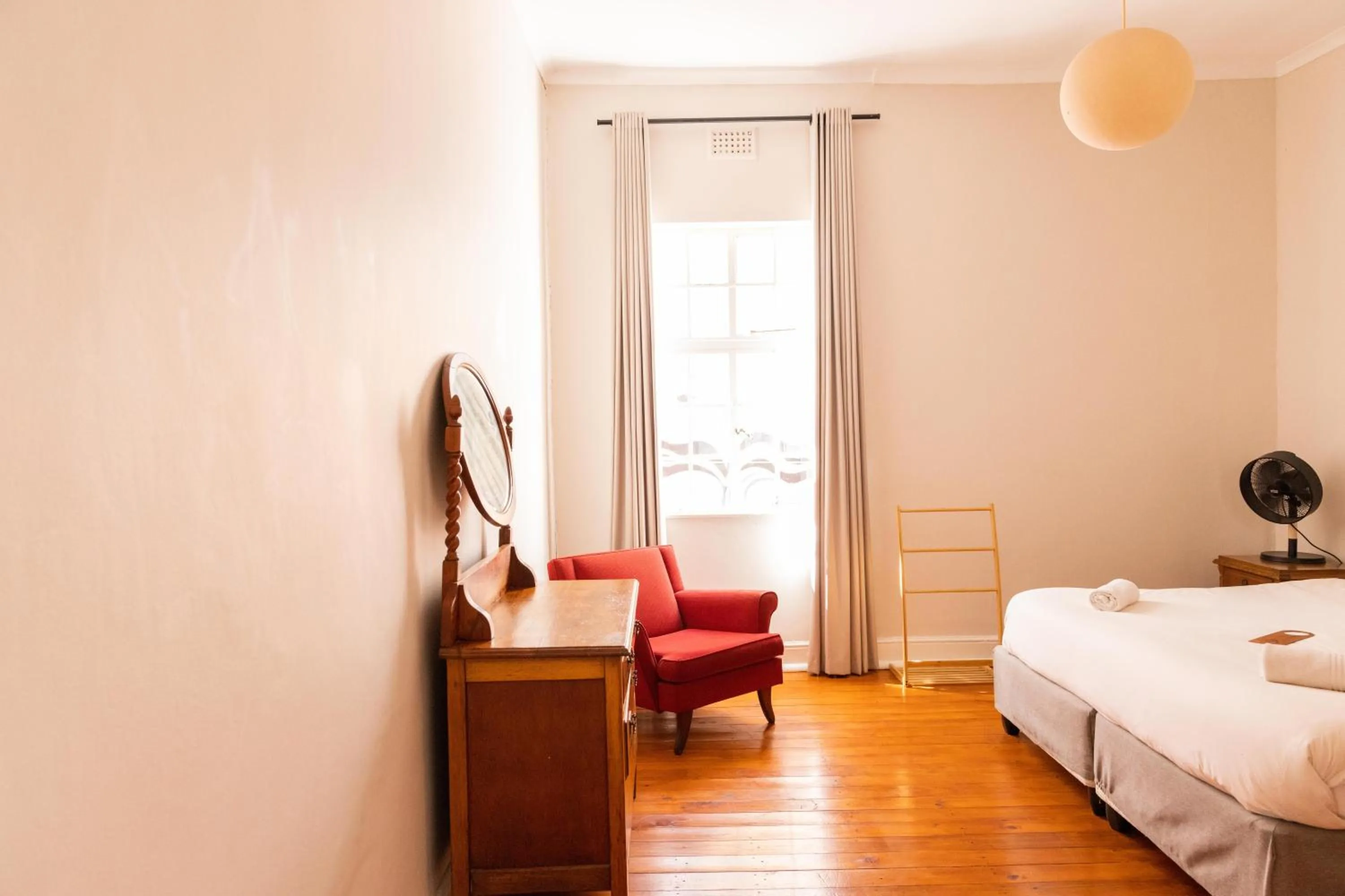 Bed in Villa Viva Cape Town