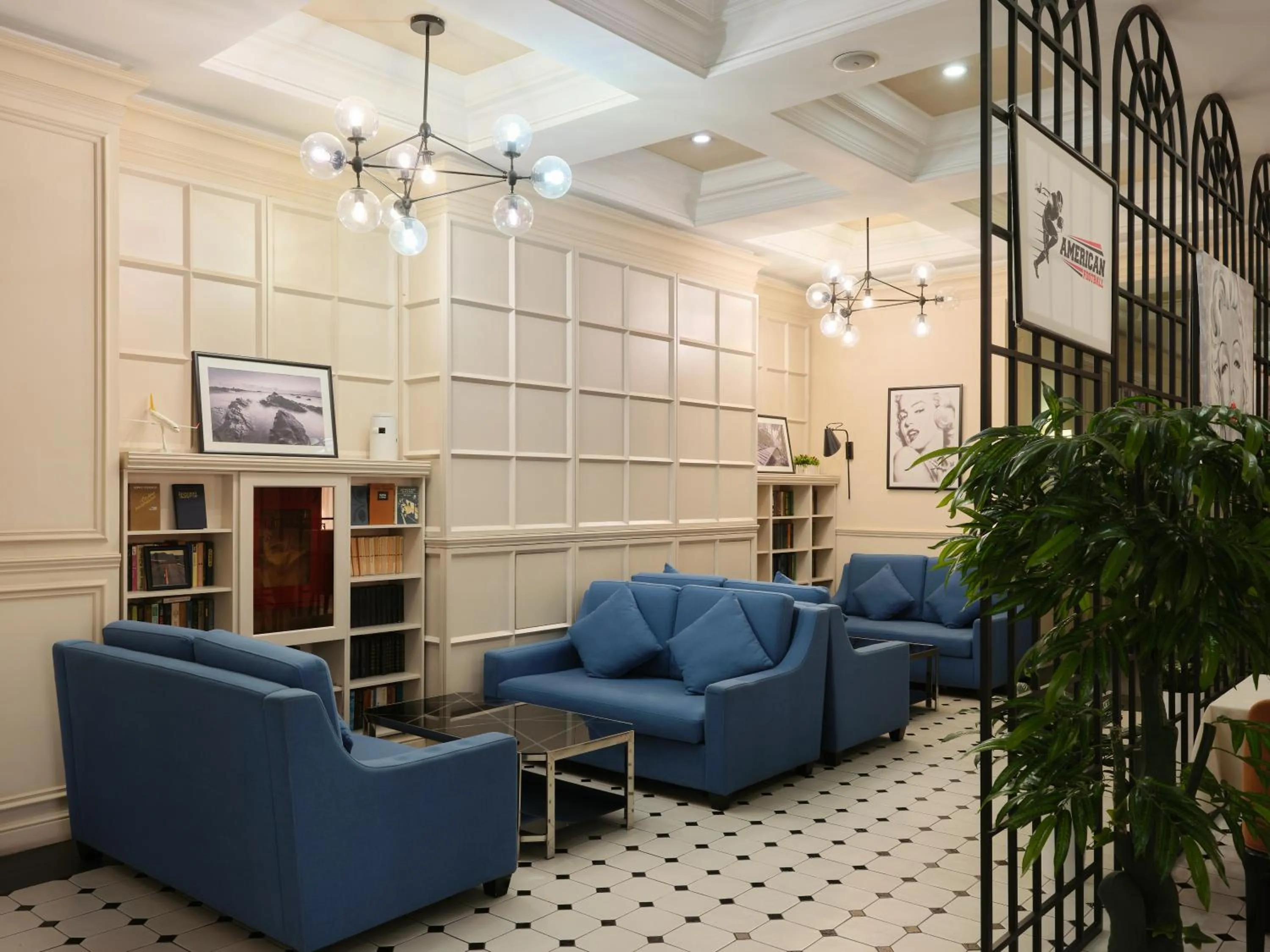 Library in Madison Ave Hotel Bishkek