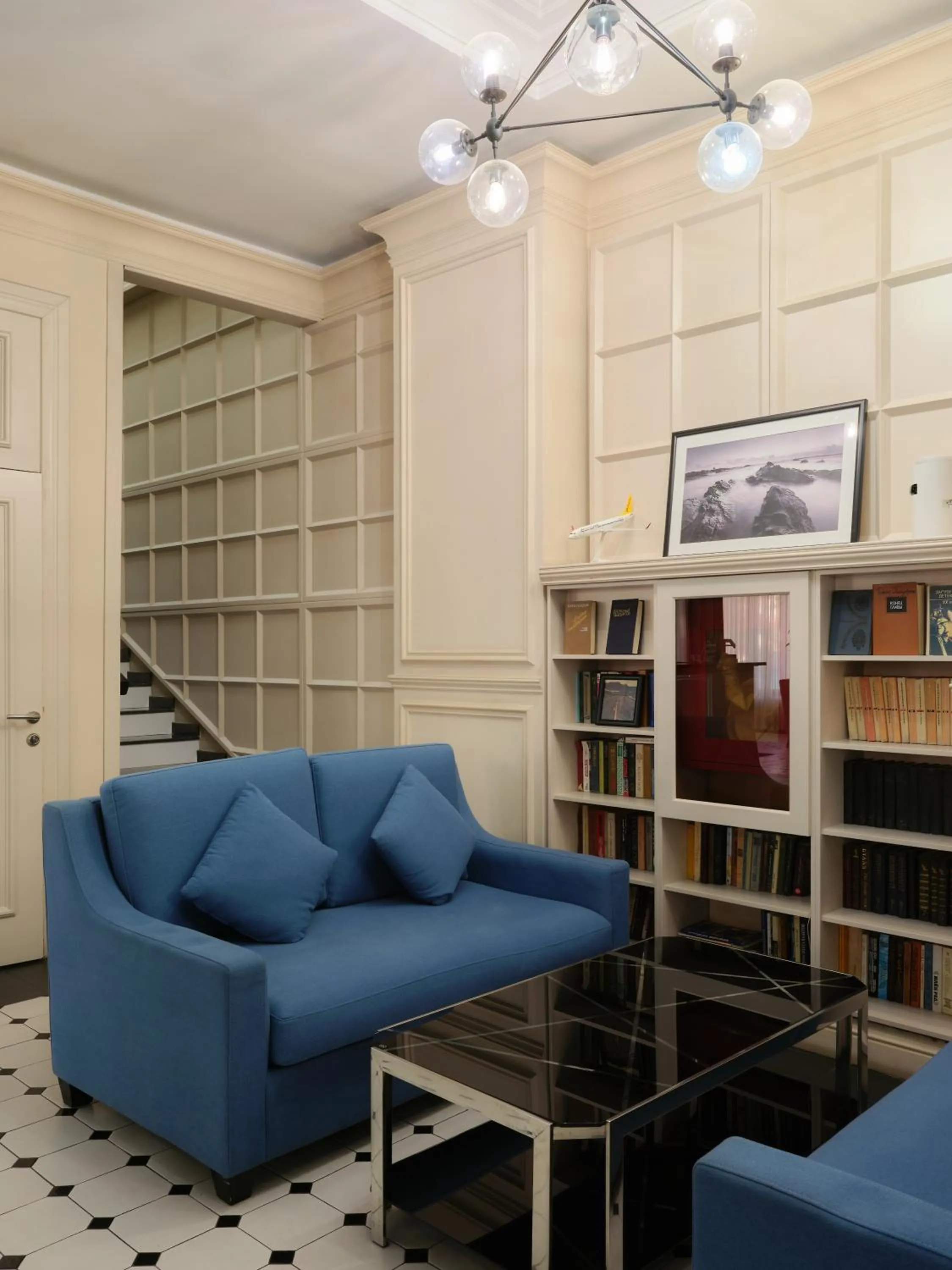 Library in Madison Ave Hotel Bishkek