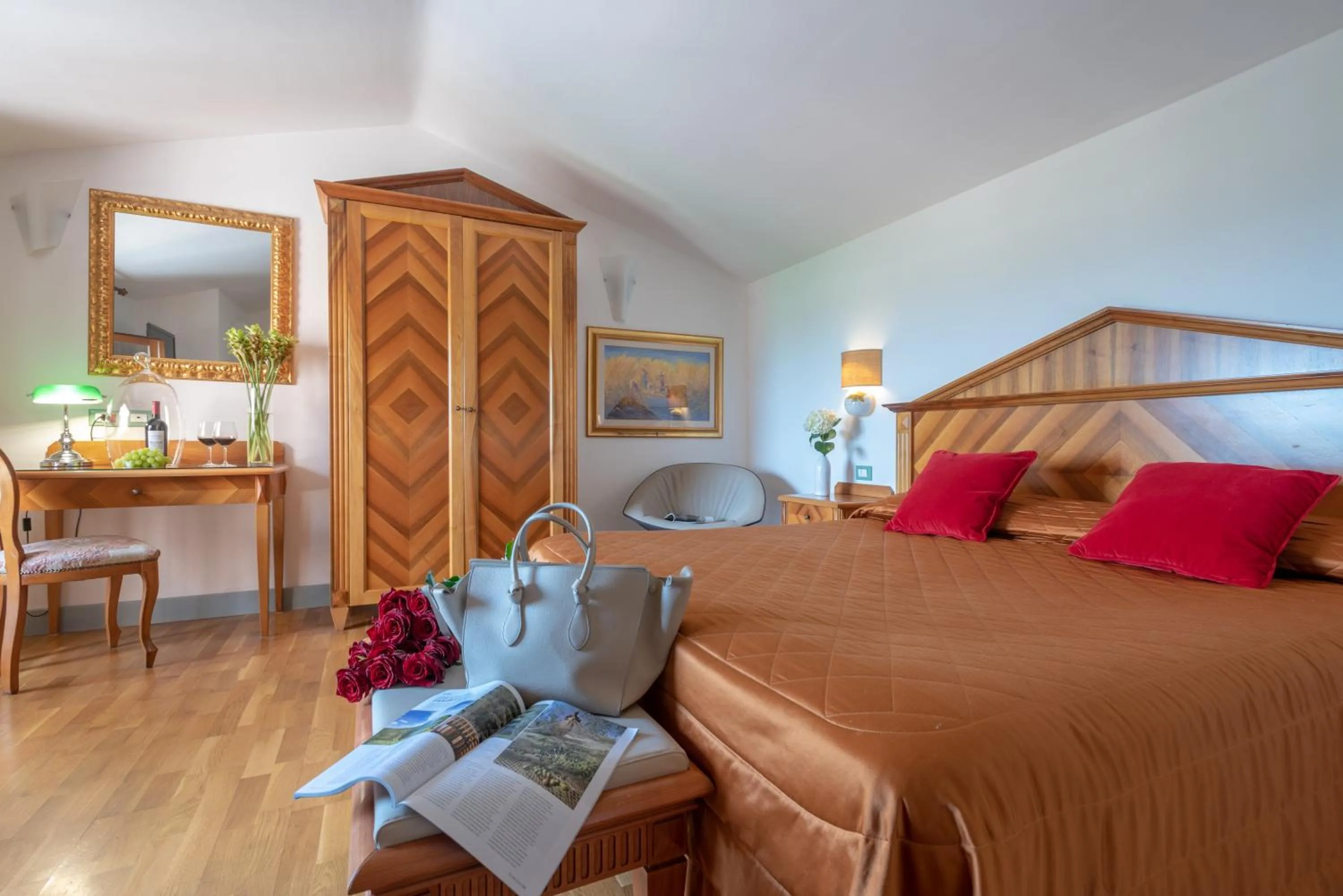 Bed in Boutique Hotel al Grappolo d'Oro