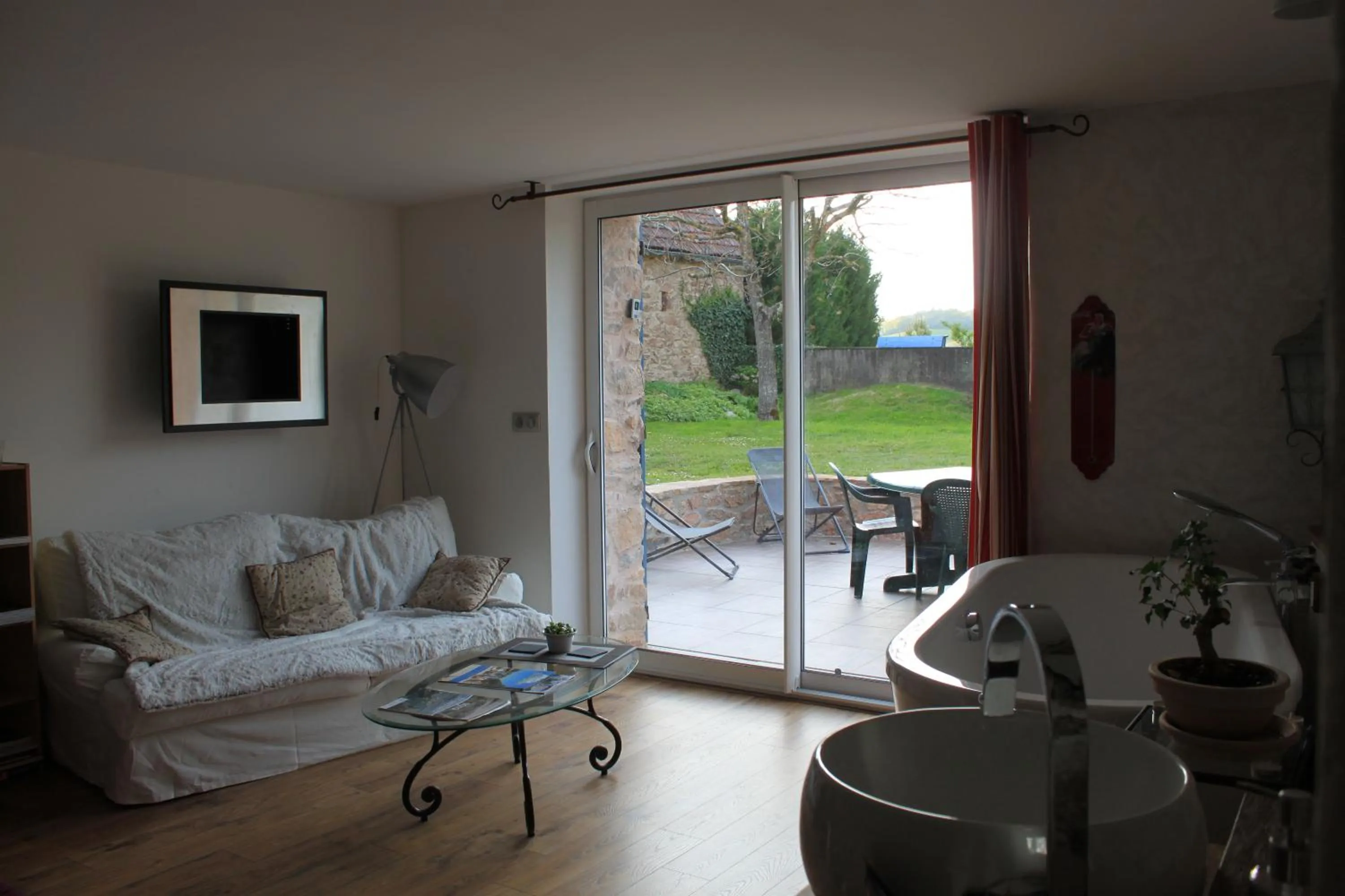 Patio in L'Escale du Banquet