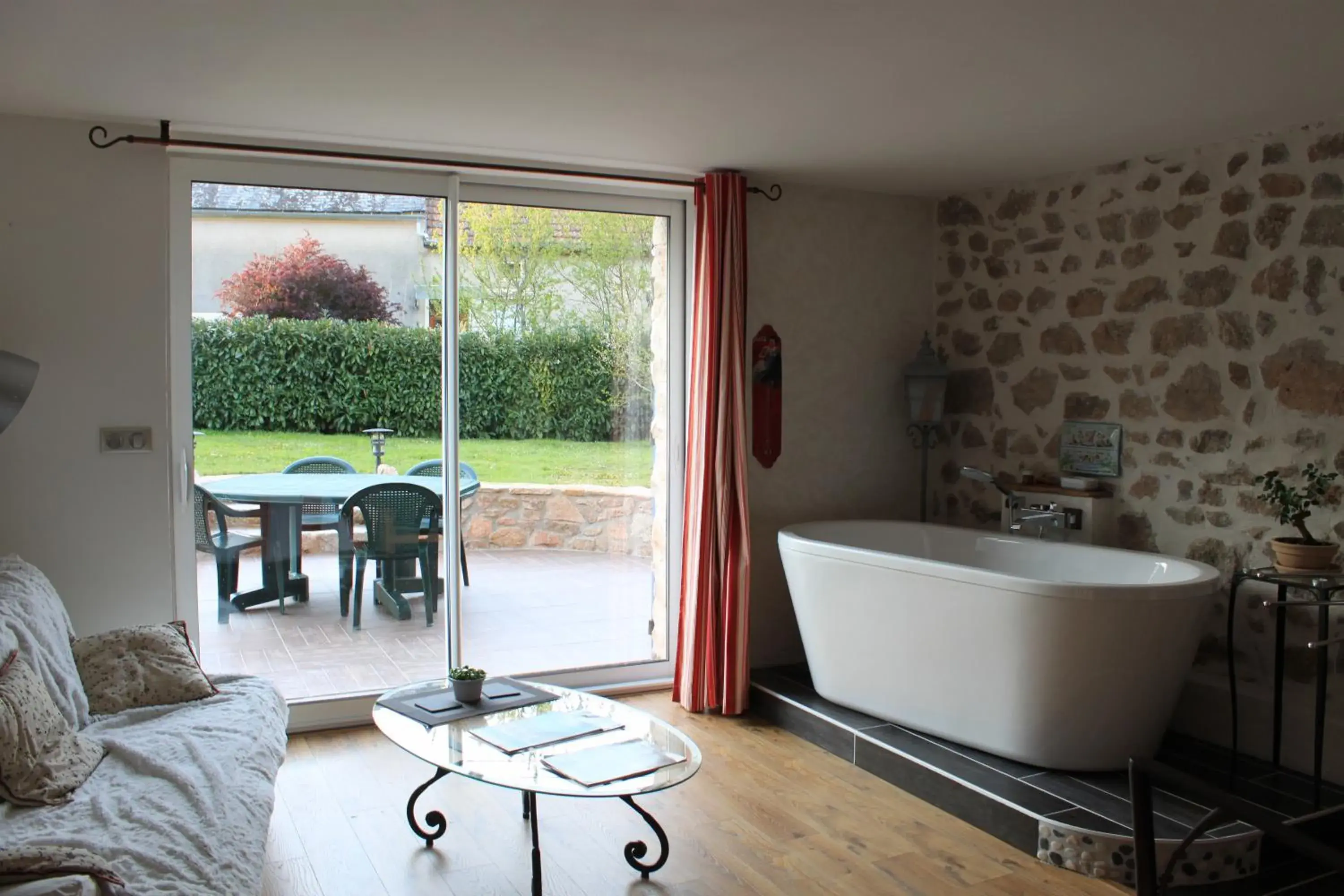 Suite with Terrace in L'Escale du Banquet Suite with Terrace in L'Escale du Banquet