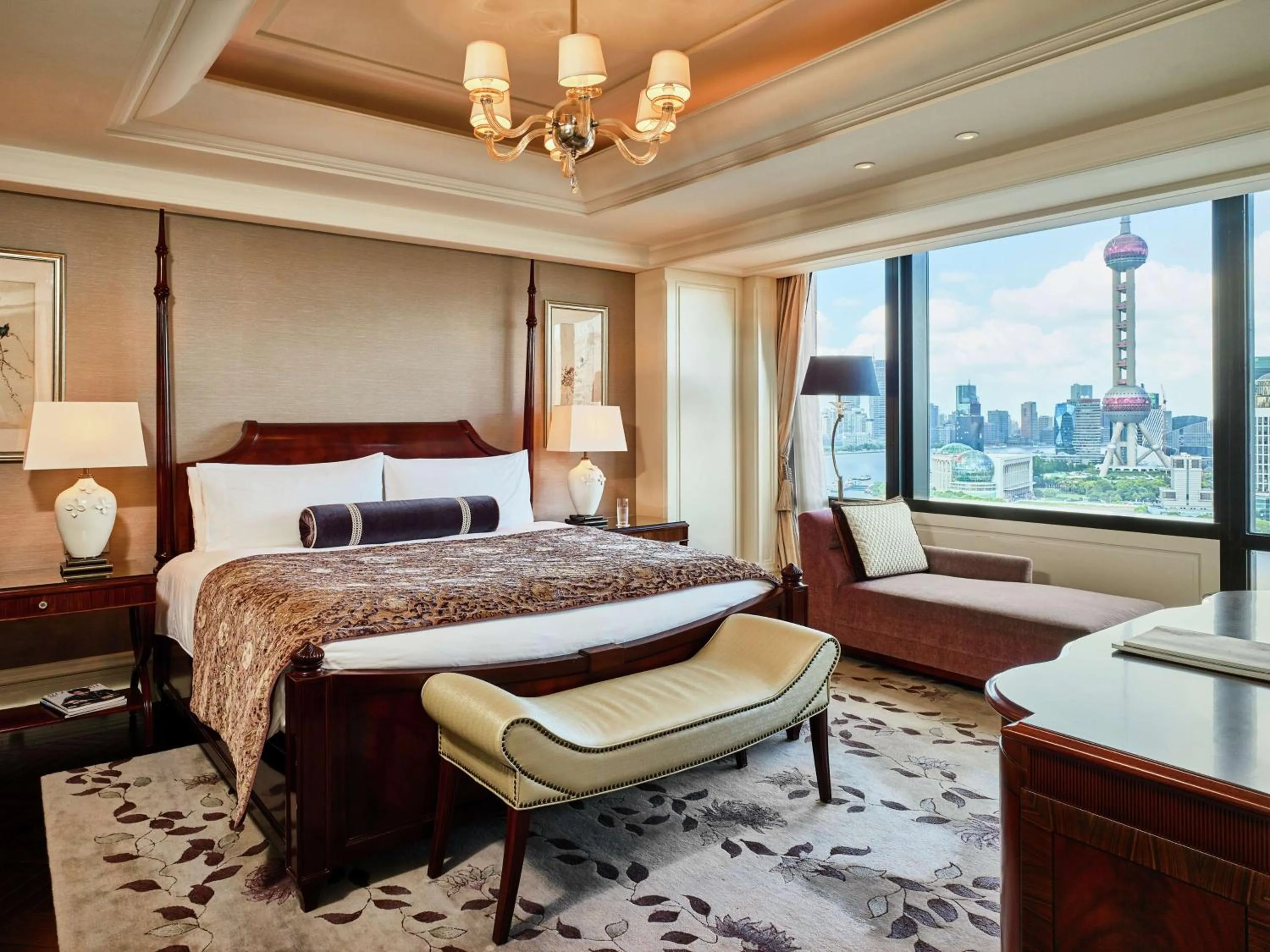 Living room, Bed in Waldorf Astoria Shanghai on the Bund