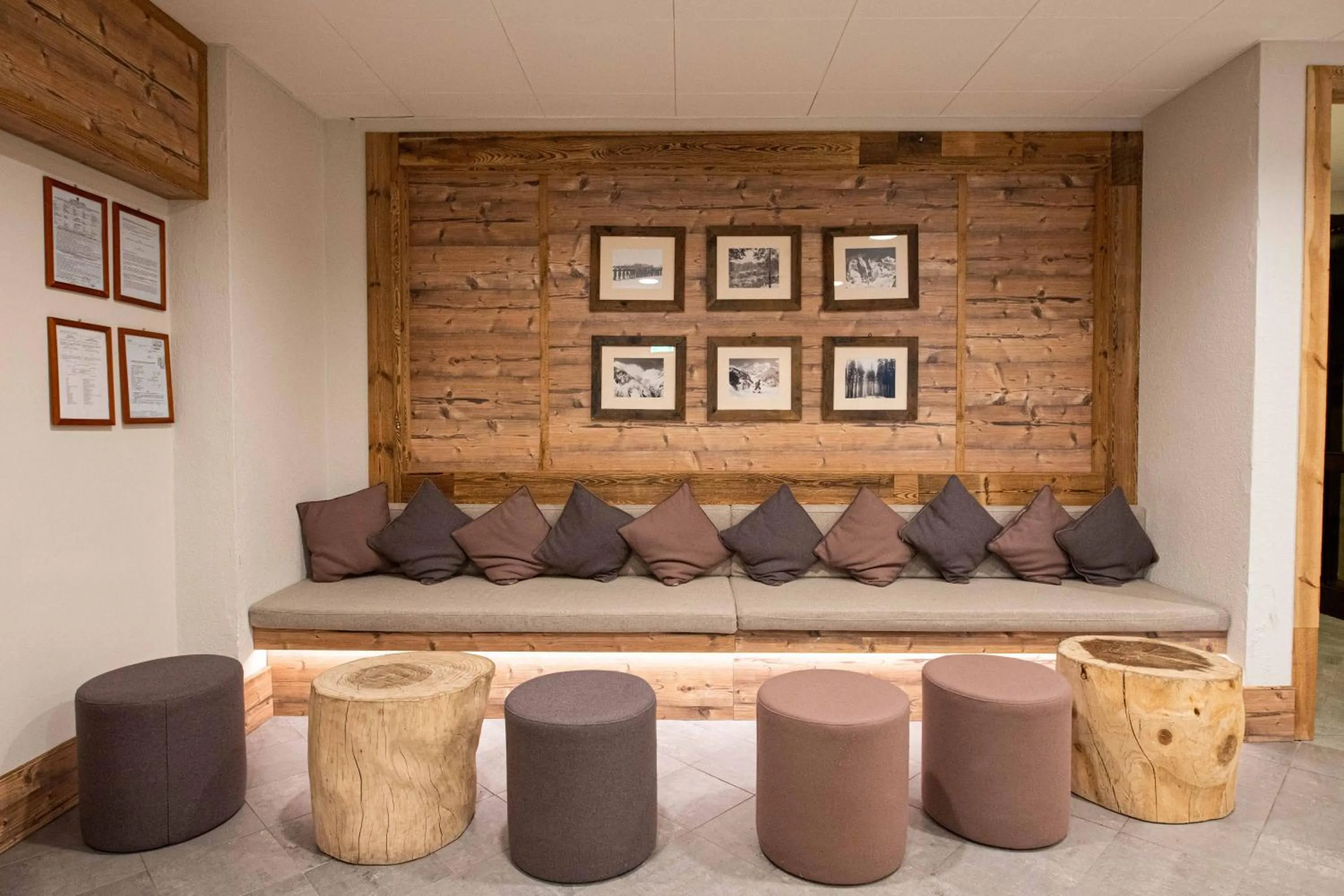 Lobby or reception in TH La Thuile - Planibel Hotel