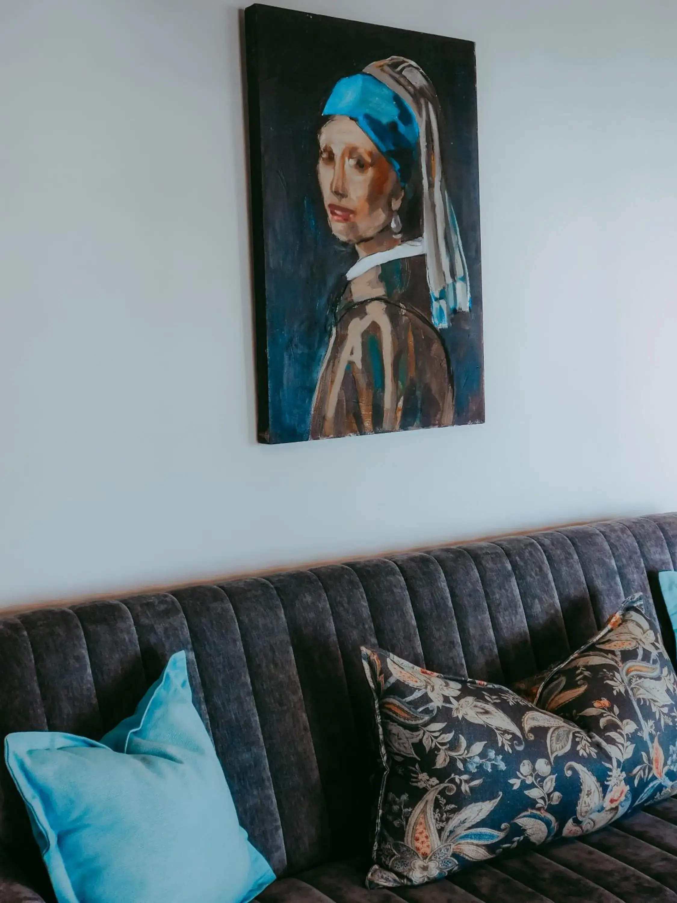 King Suite in Arcangeli Wines King Suite in Arcangeli Wines