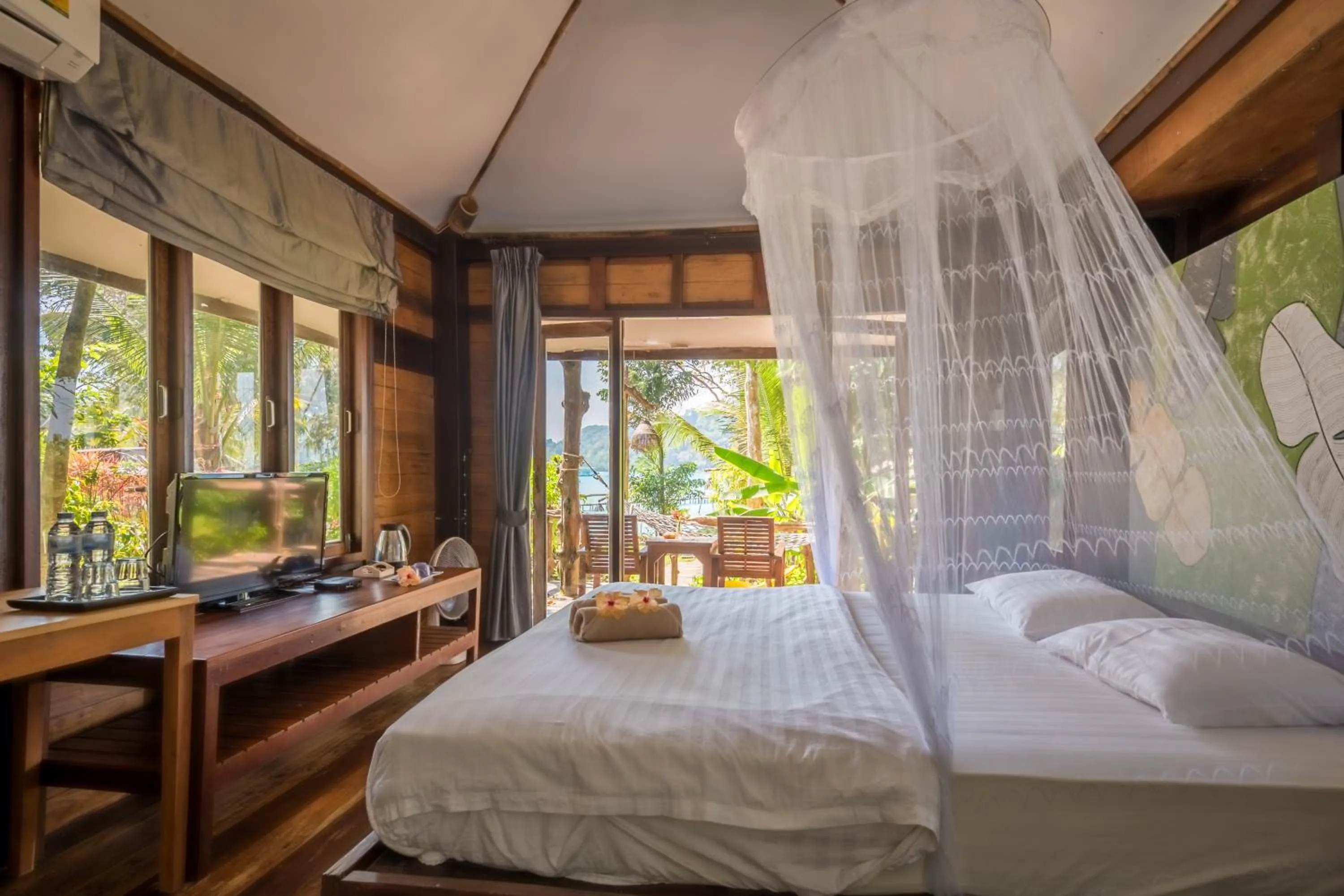 Bed in Koh Kood Resort