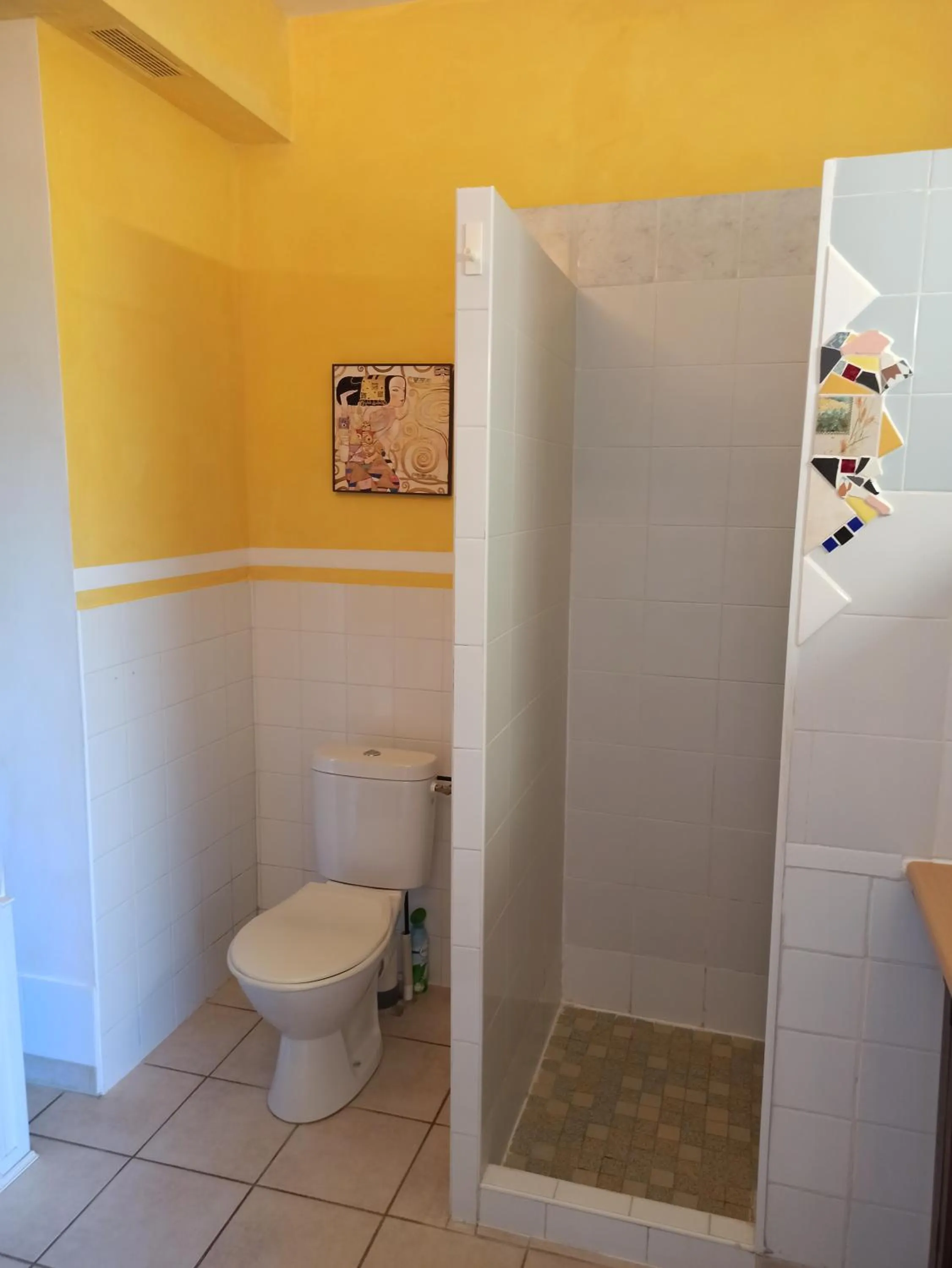 Bathroom in Hôtel Restaurant Le Mûrier de Viels - Grand Figeac