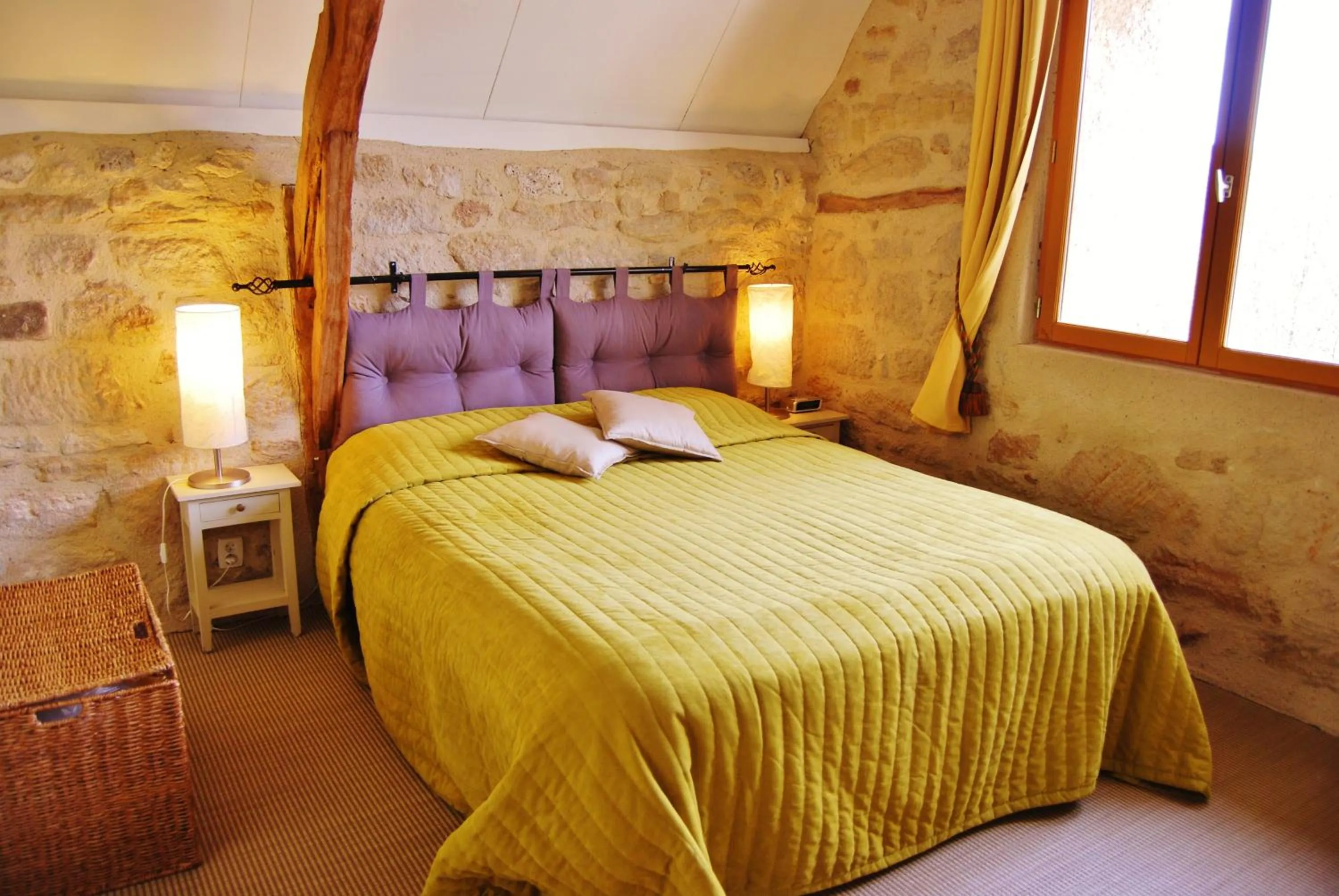 Bed in Hôtel Restaurant Le Mûrier de Viels - Grand Figeac