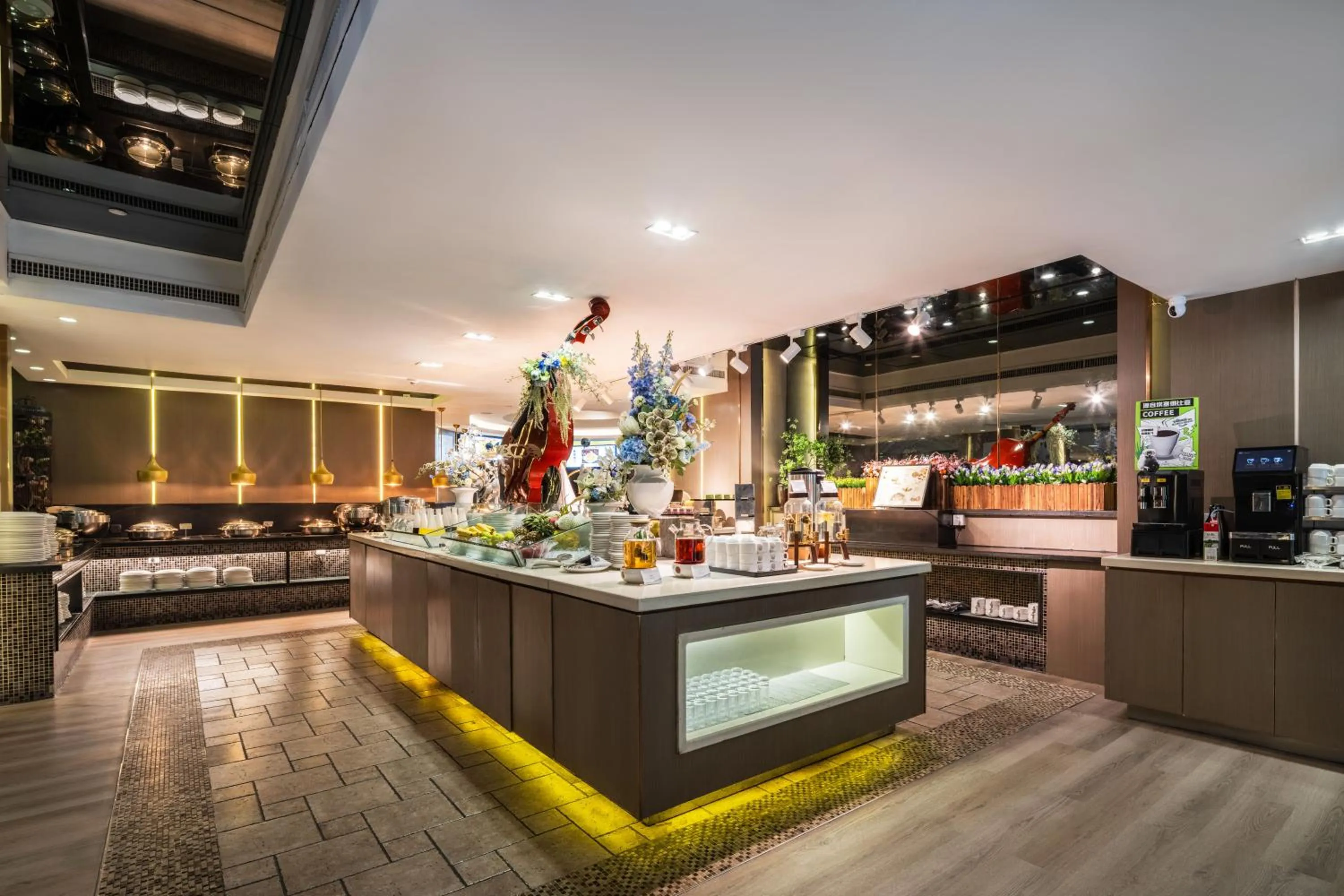 Breakfast in Grand Skylight Hotel Shenzhen Zhonghang