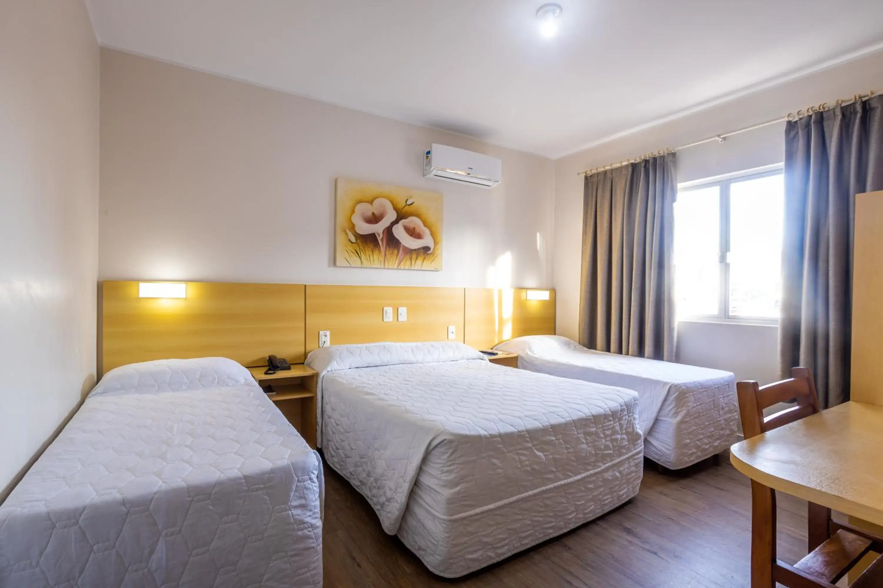 Standard Quadruple Room in Hotel Rosenbrock Standard Quadruple Room in Hotel Rosenbrock