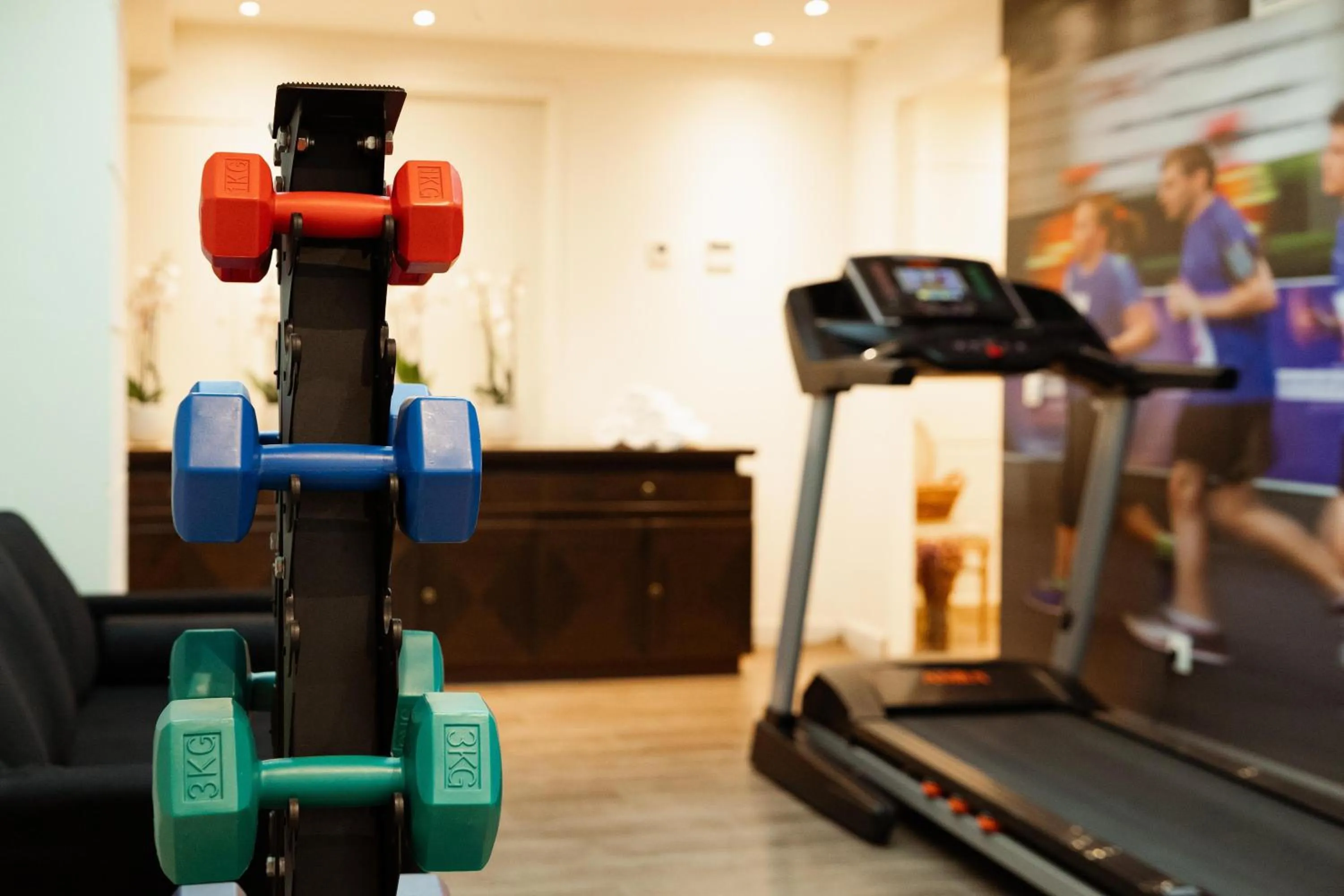 Fitness centre/facilities in Best Western Plus Embassy Hotel