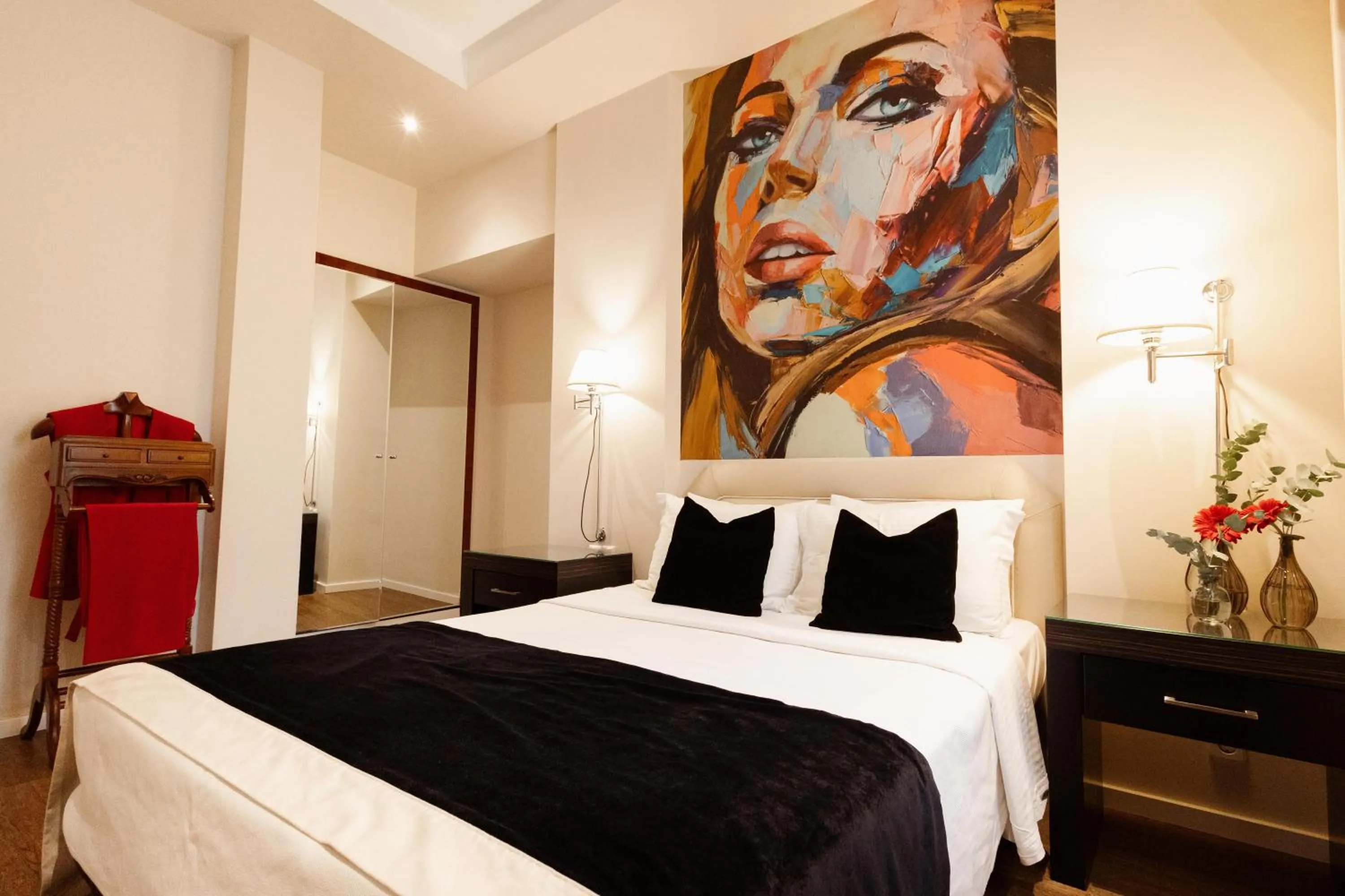 Photo of the whole room, Bed in Best Western Plus Embassy Hotel