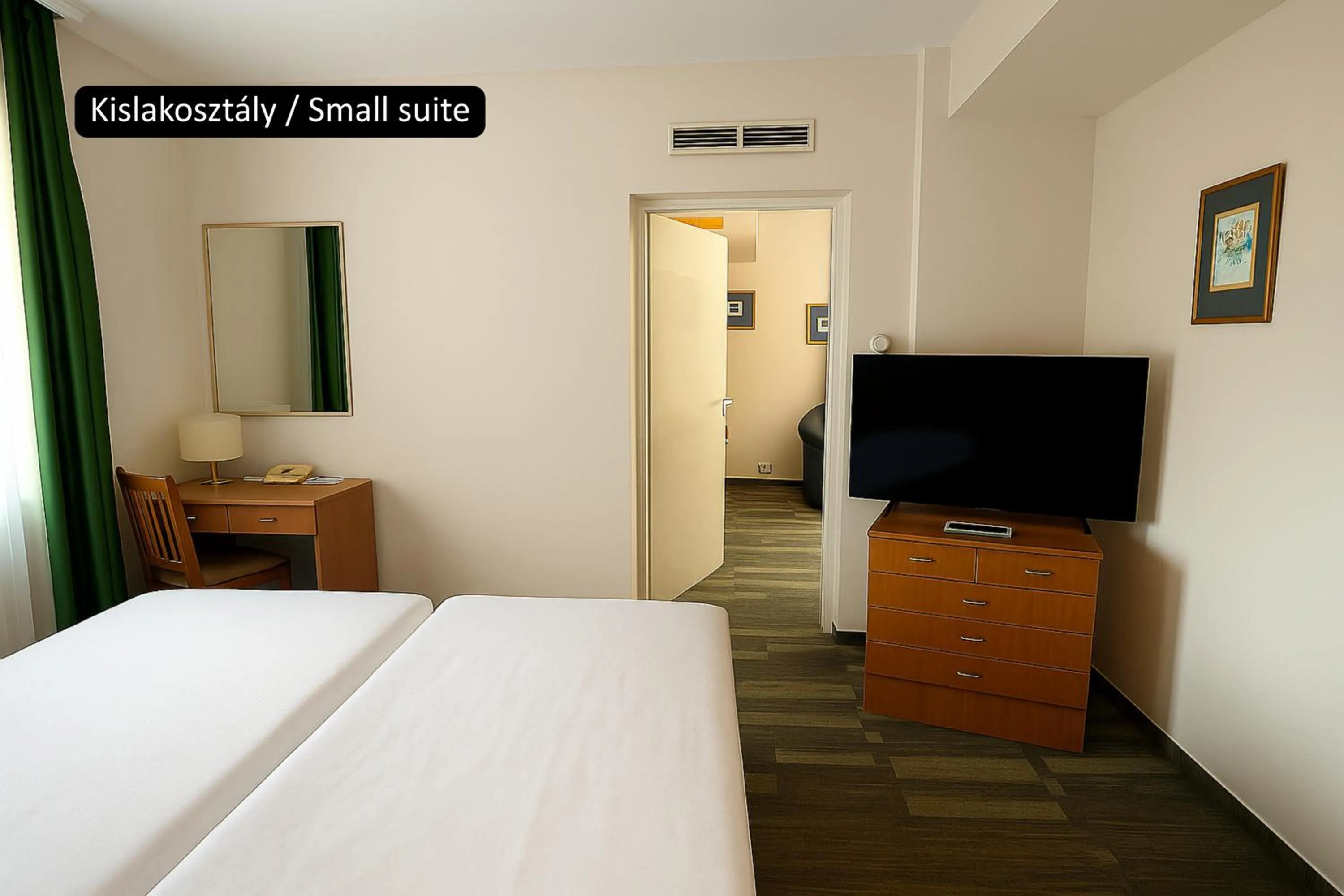 Bed in Aranyhomok Hotel Business & Relax