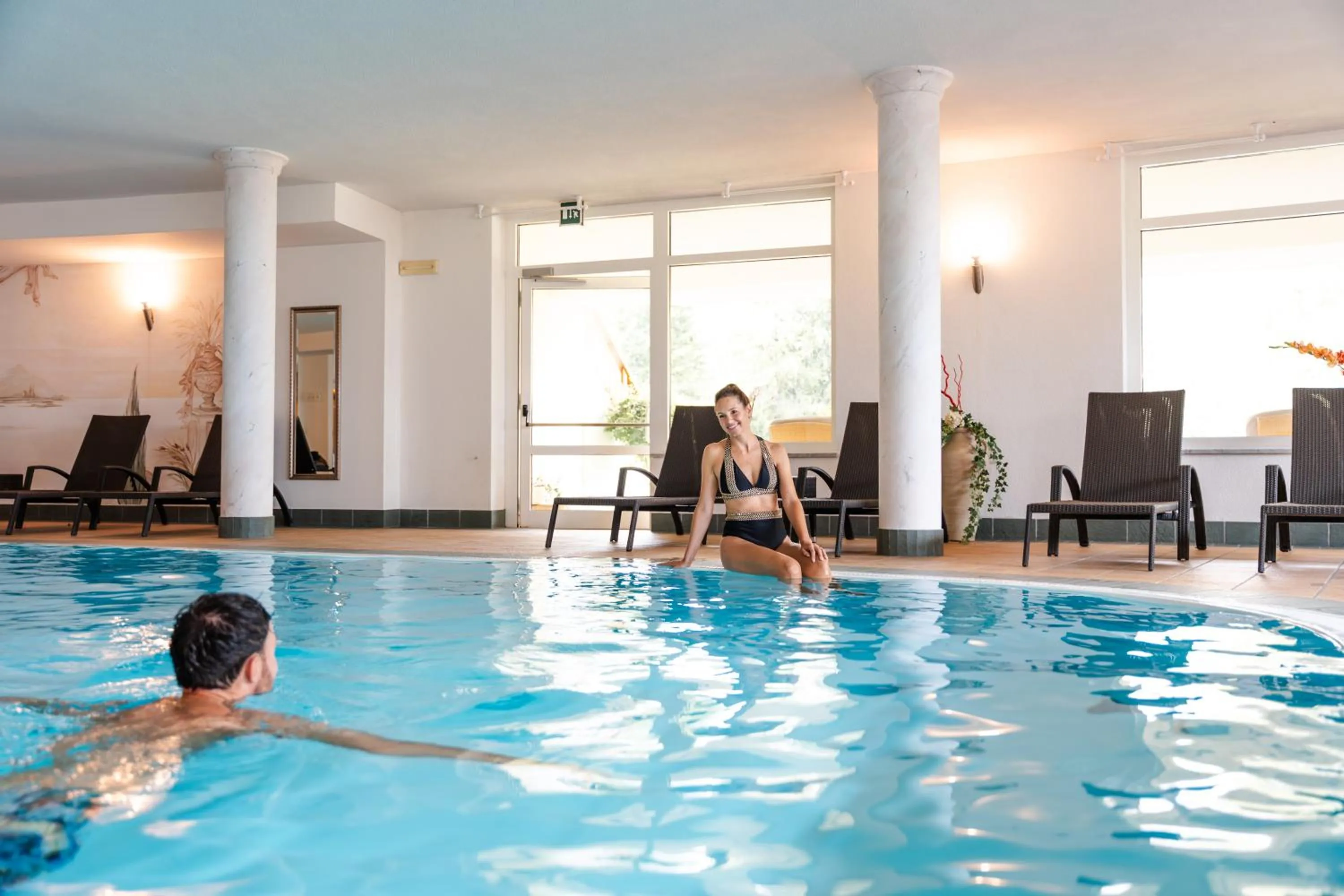 Pool view in Hotel Asterbel
