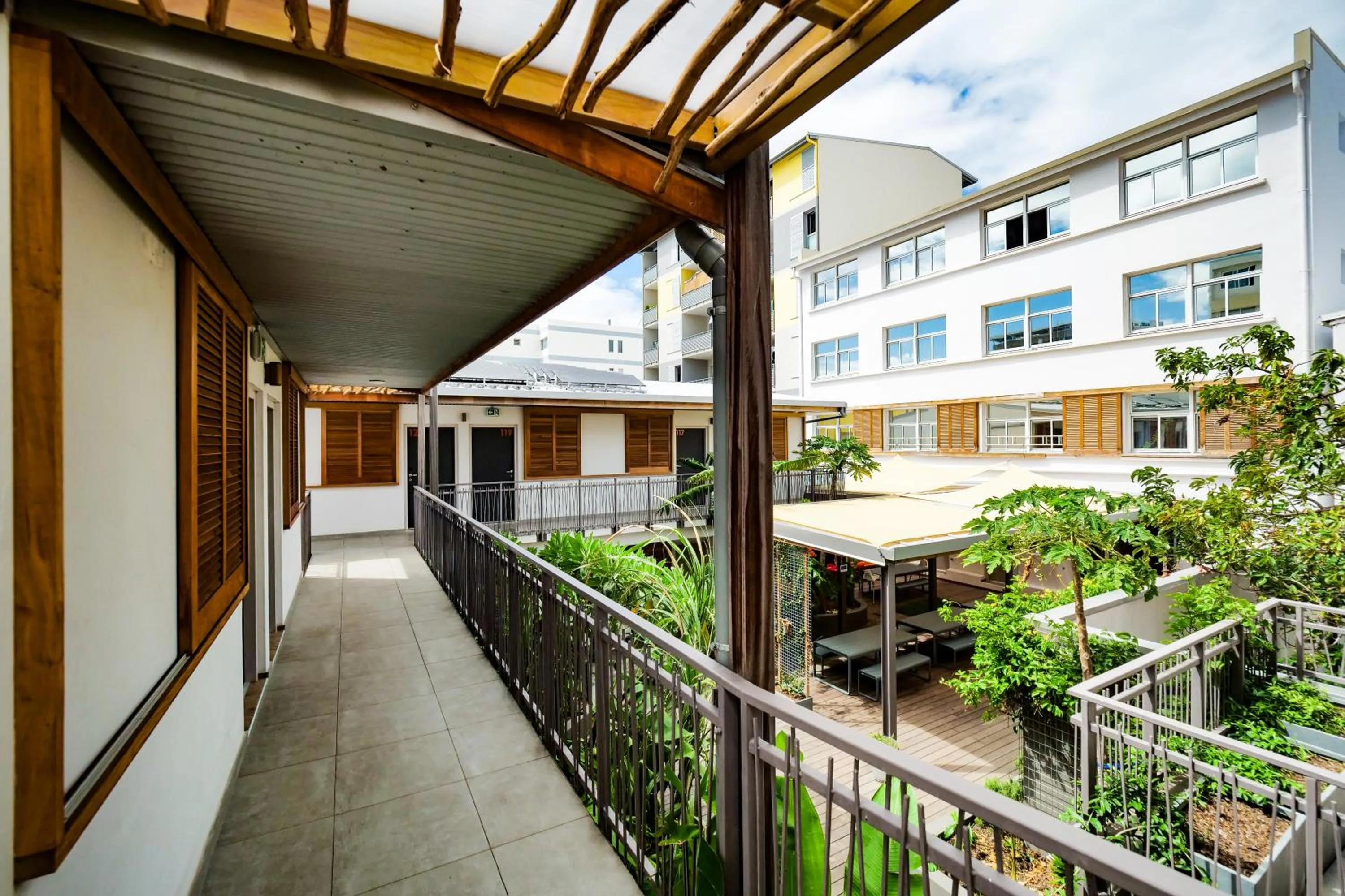 Patio in Gondwana City Green