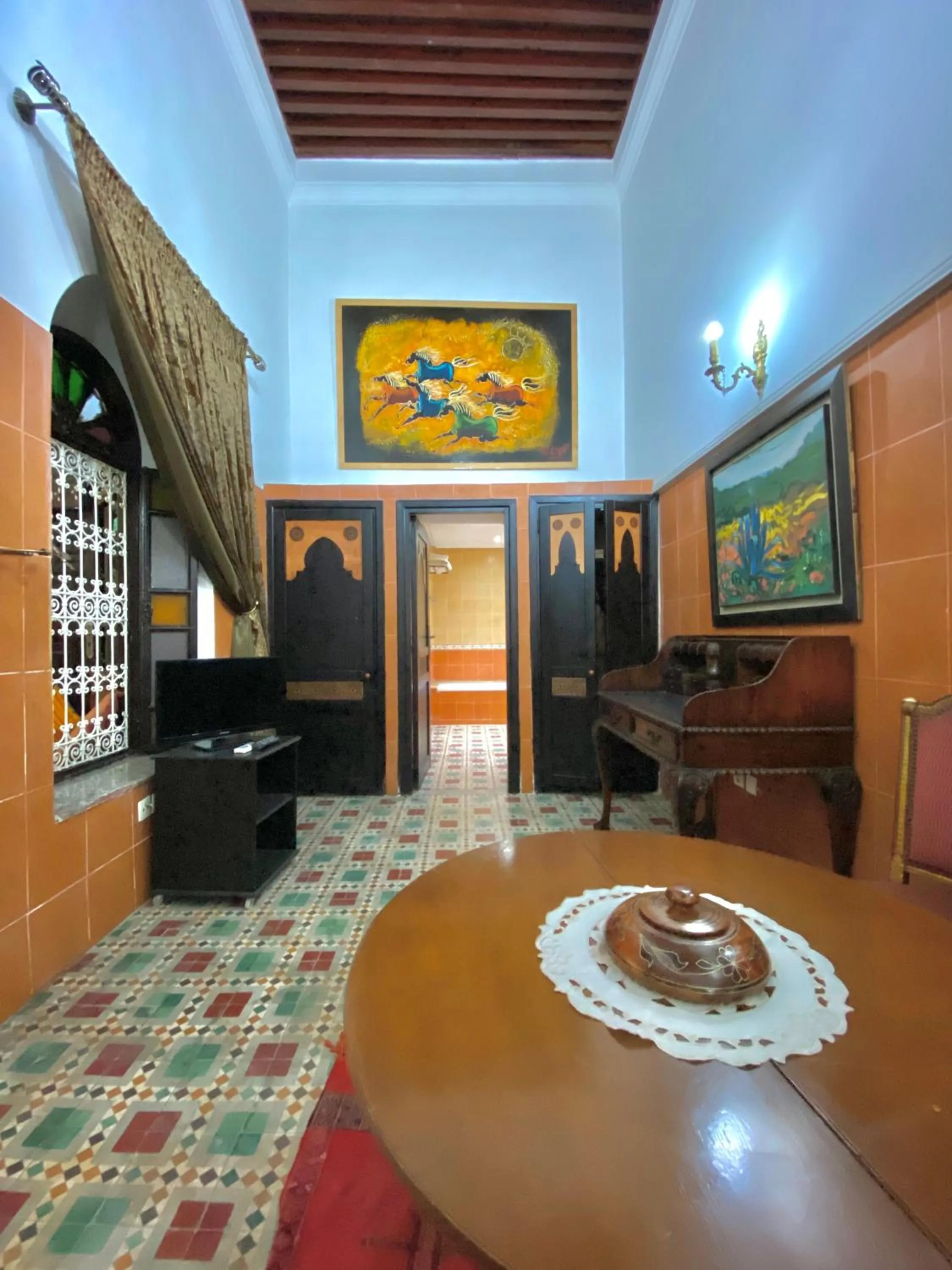 Photo of the whole room in Riad Baddi