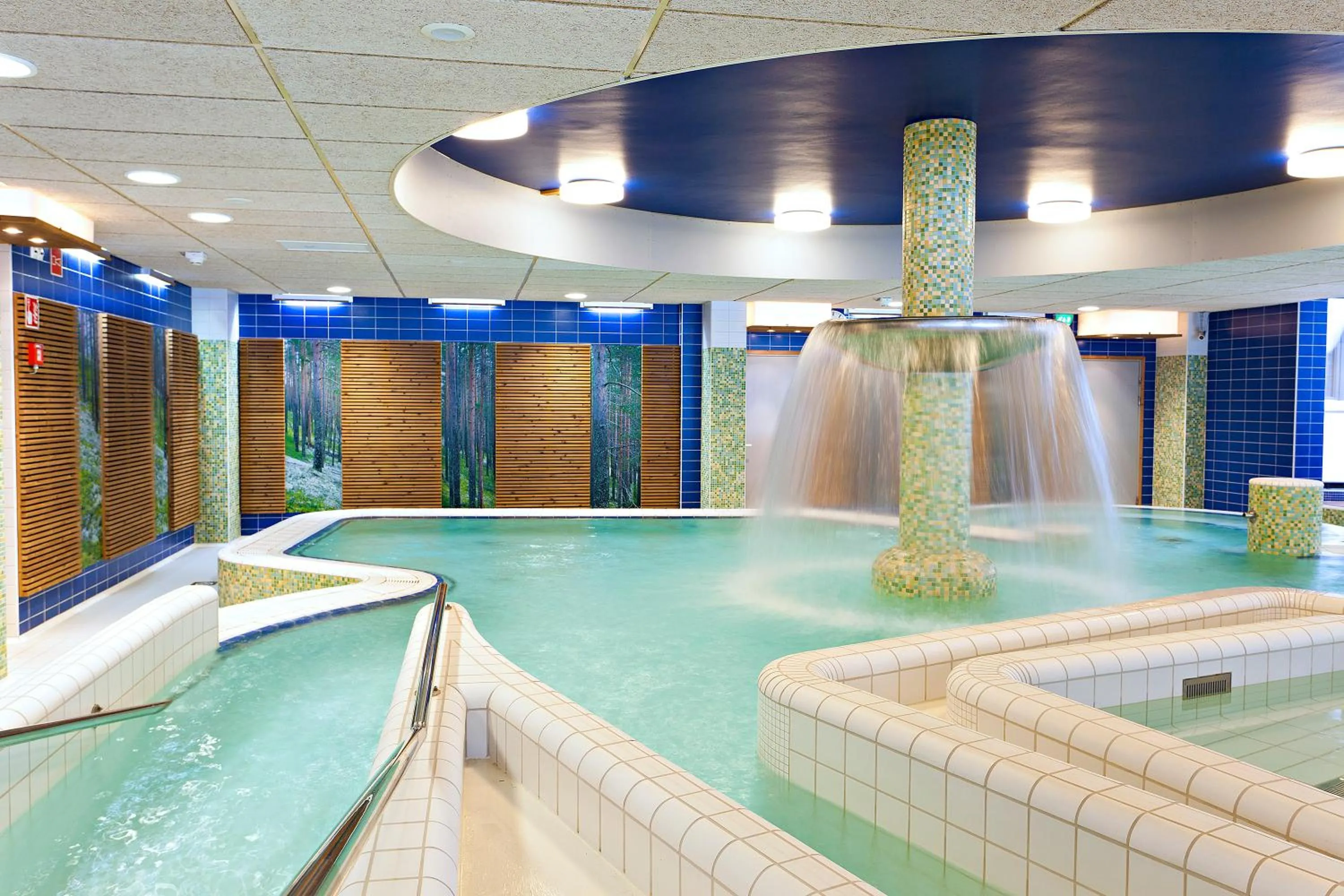 Swimming pool in Rokua Health & Spa