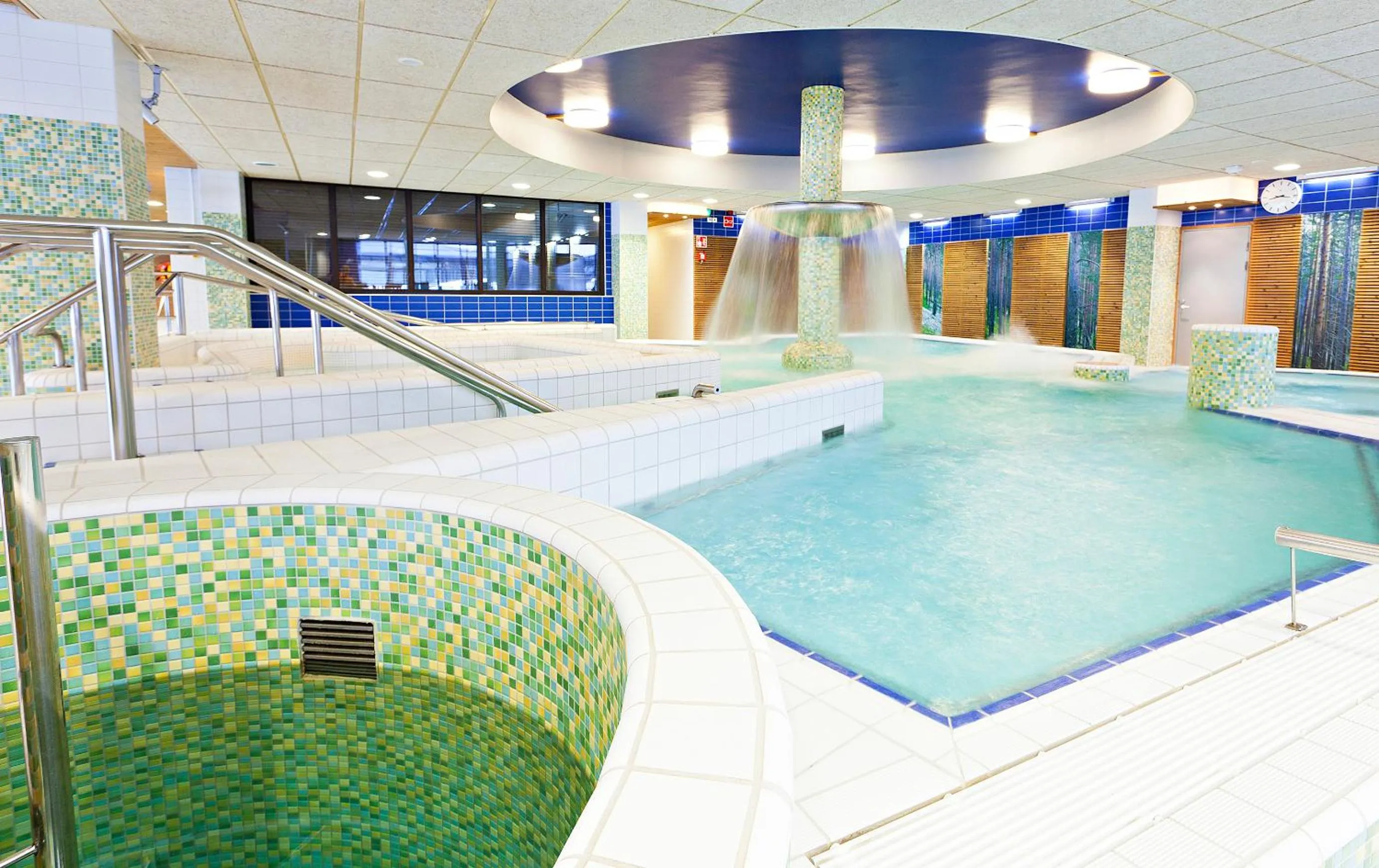 Swimming pool in Rokua Health & Spa