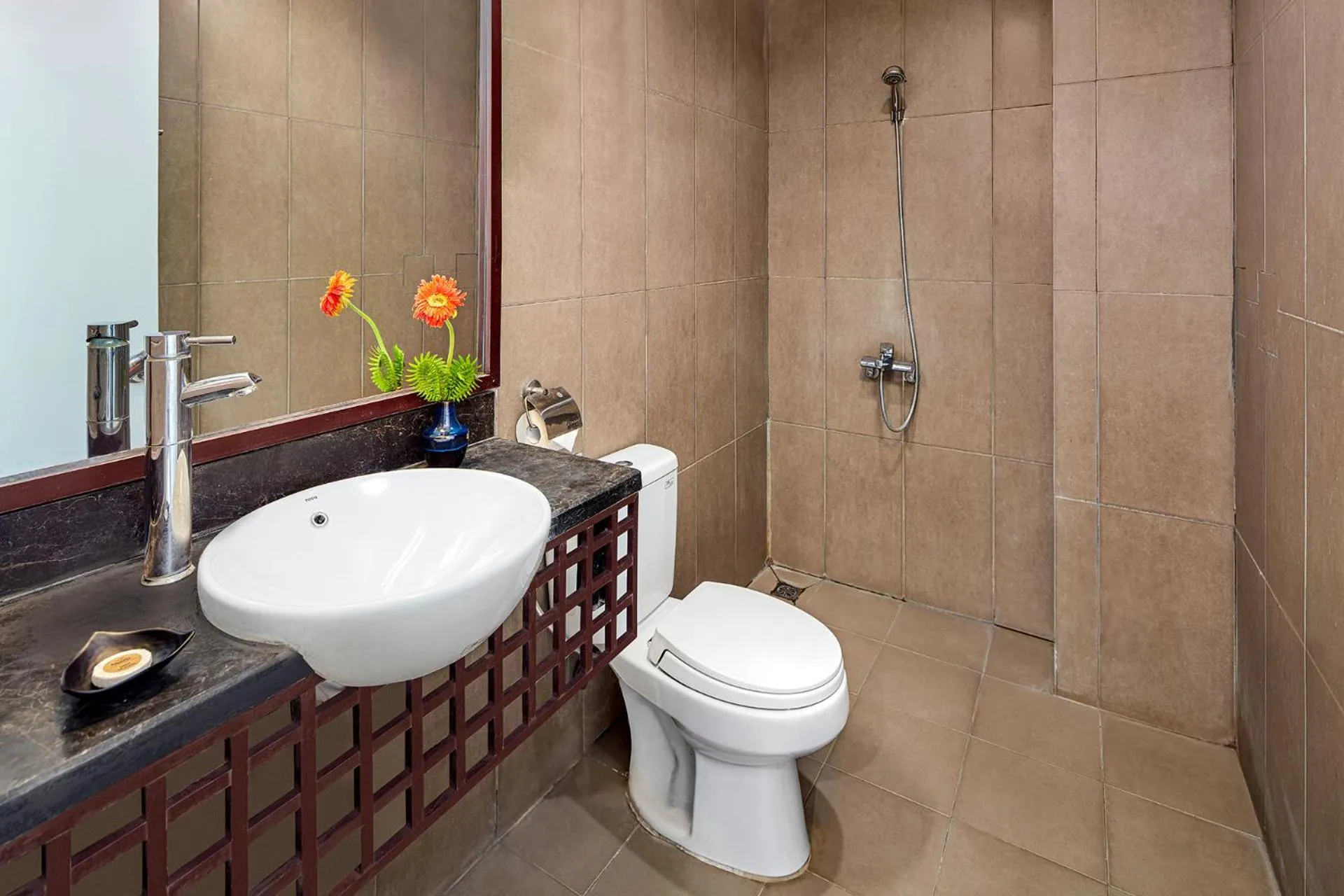 Bathroom in Ravatel Home Bac Giang