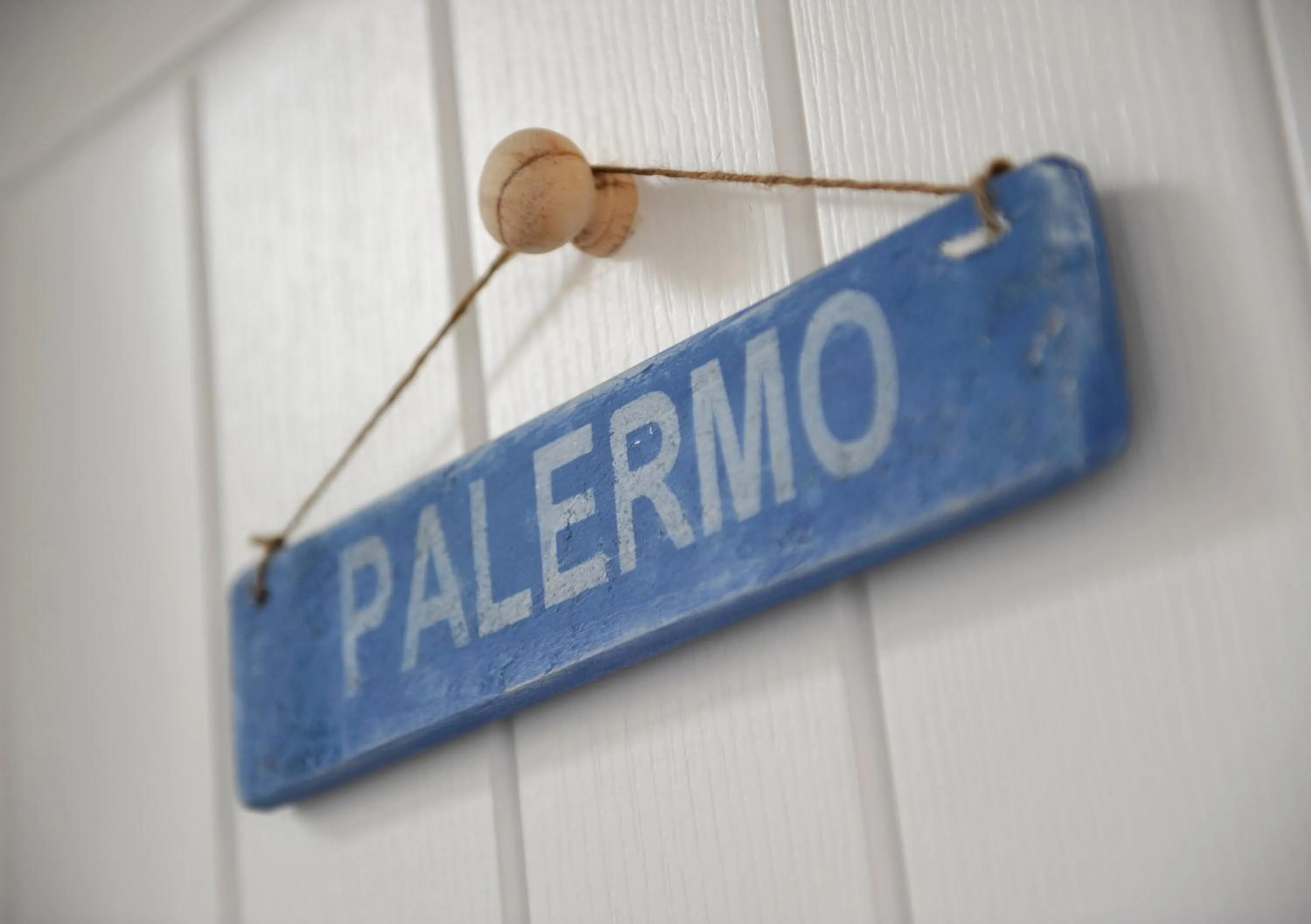 Decorative detail in Suenos Guesthouse