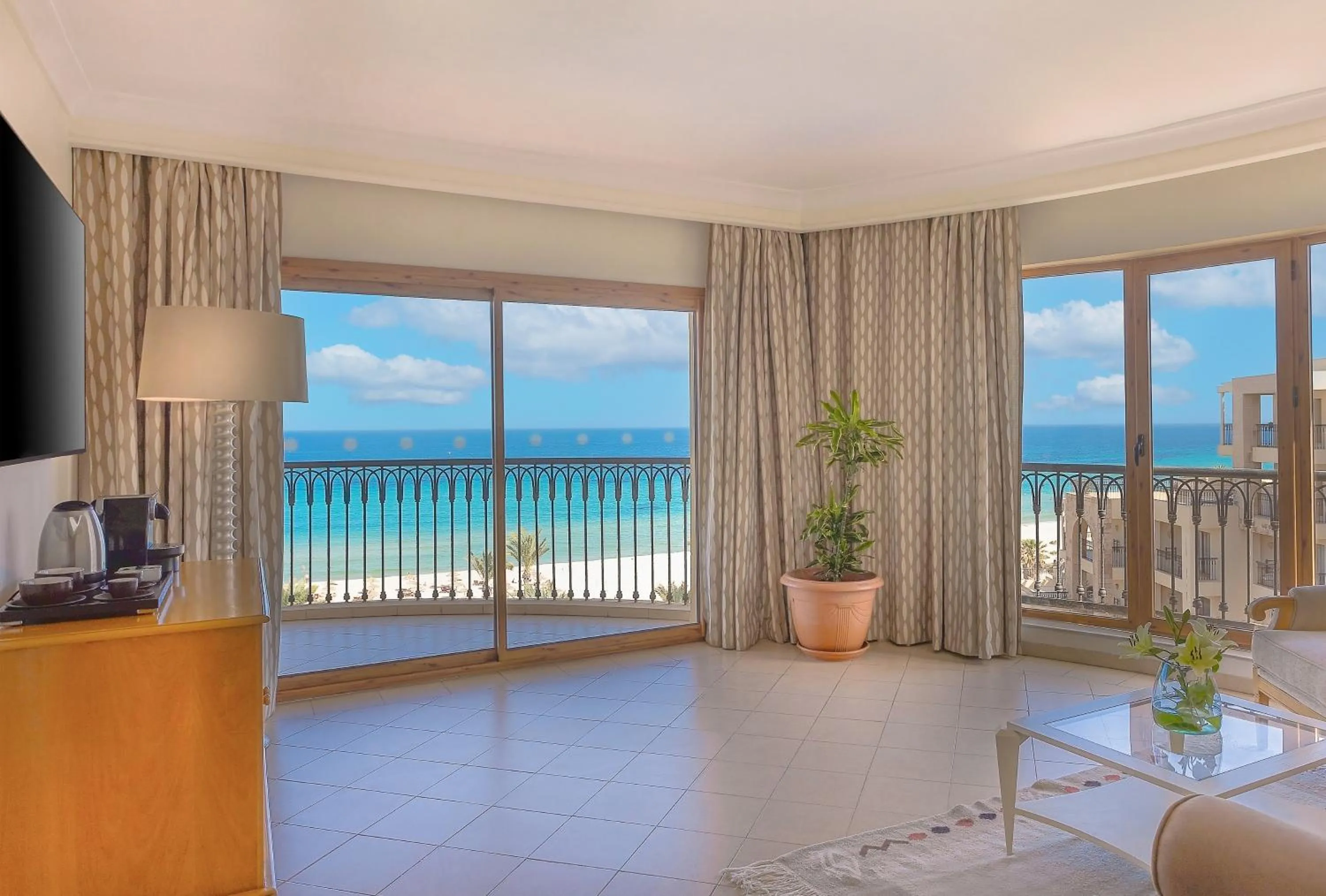 Balcony/Terrace in Mövenpick Resort & Marine Spa Sousse