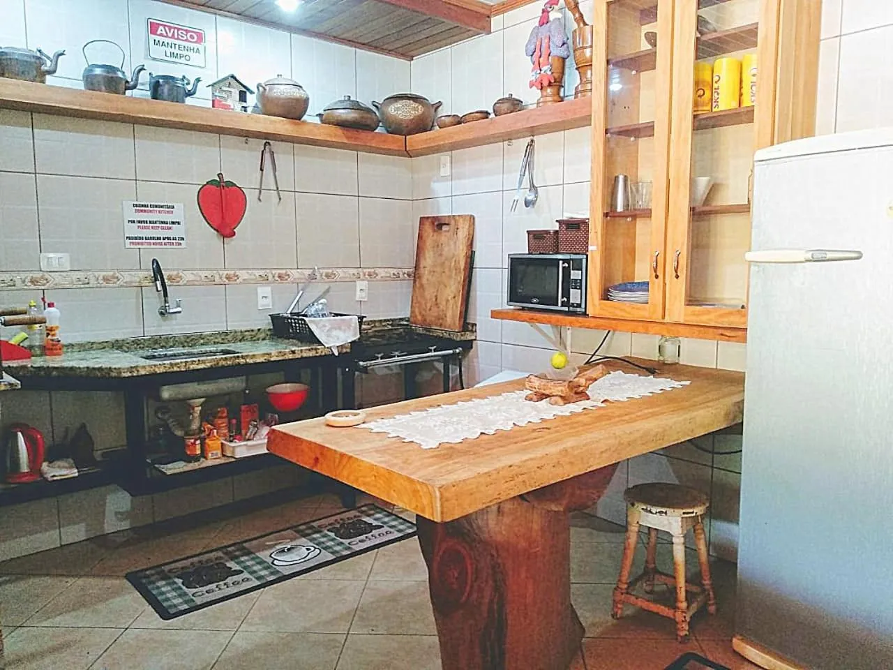 Kitchen or kitchenette in Pousada Sonho Meu Foz