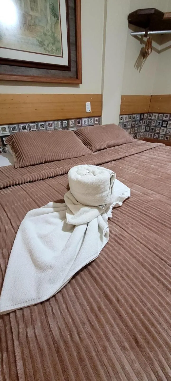 towels, Bed in Pousada Sonho Meu Foz