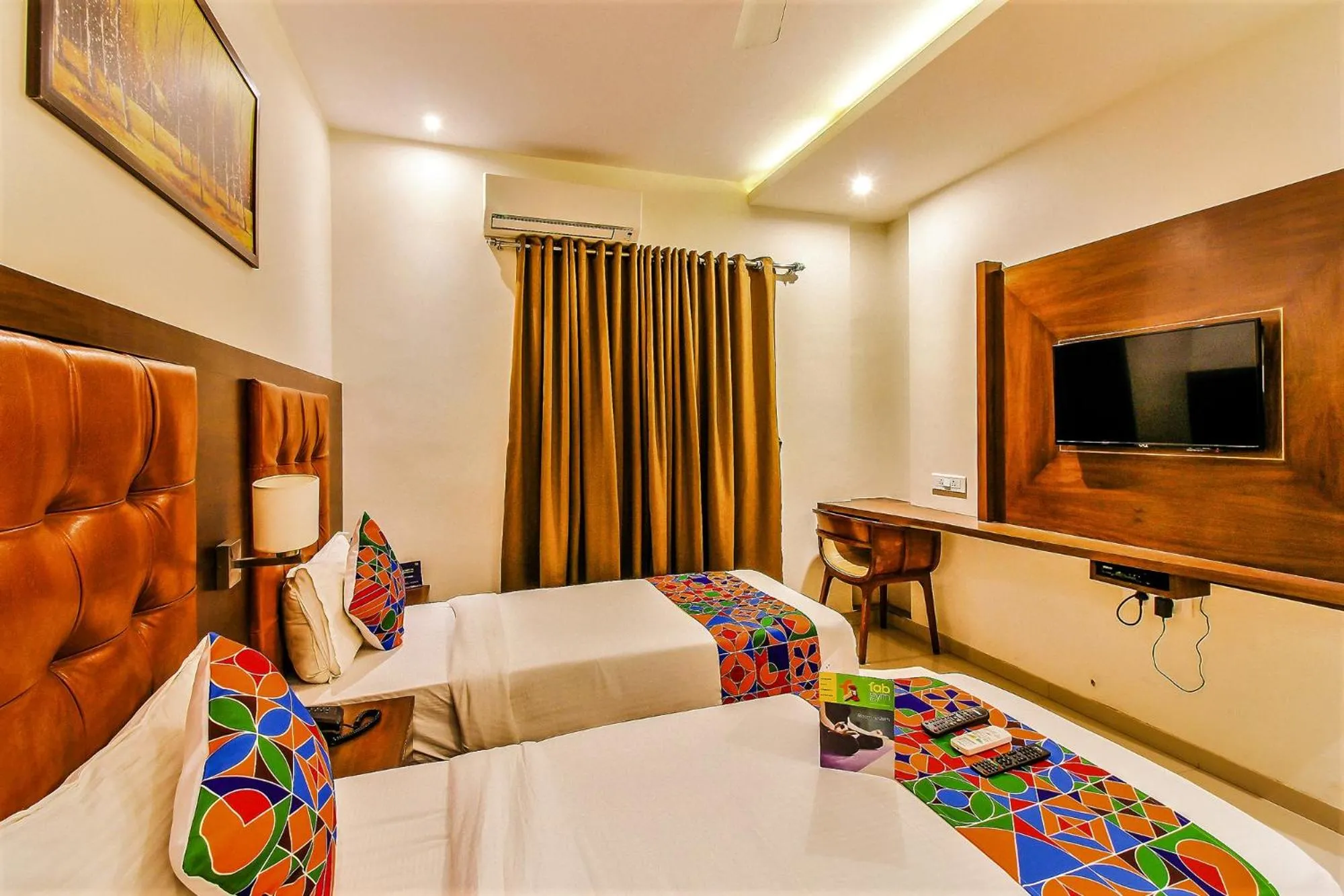 Bed in Via Empire Suite