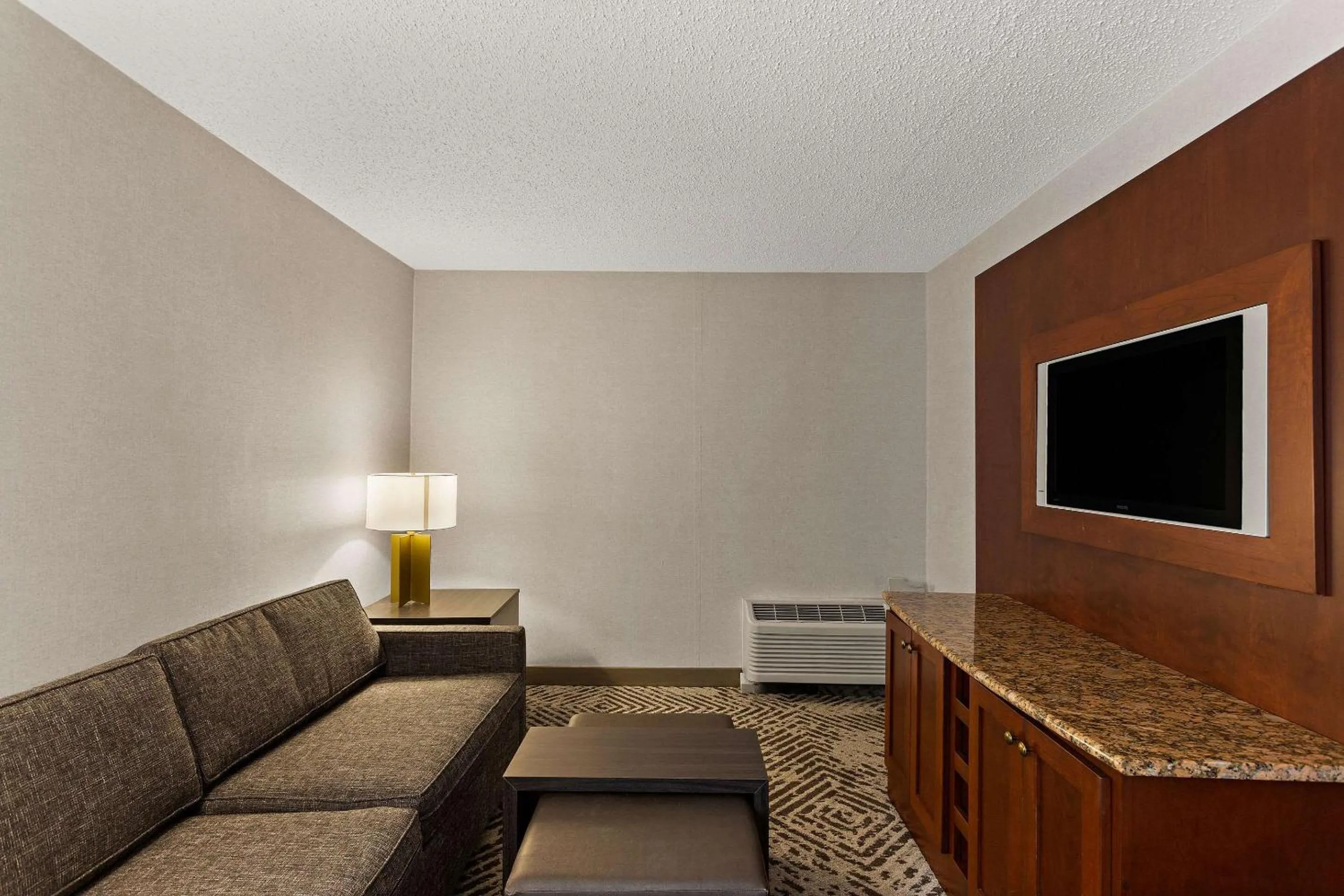 Bedroom in Wingate by Wyndham South Bend - Notre Dame