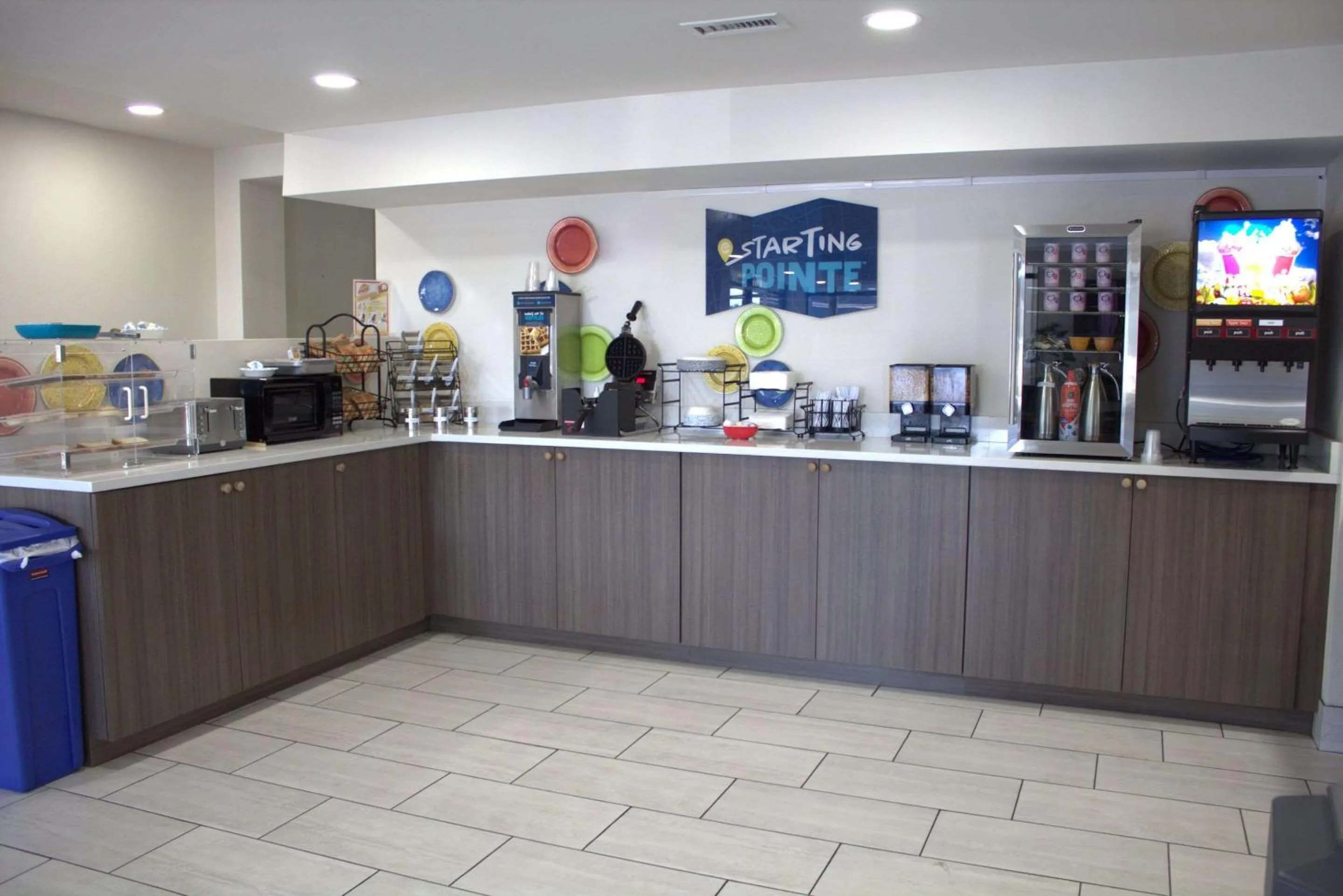 Breakfast in Clarion Pointe Statesville