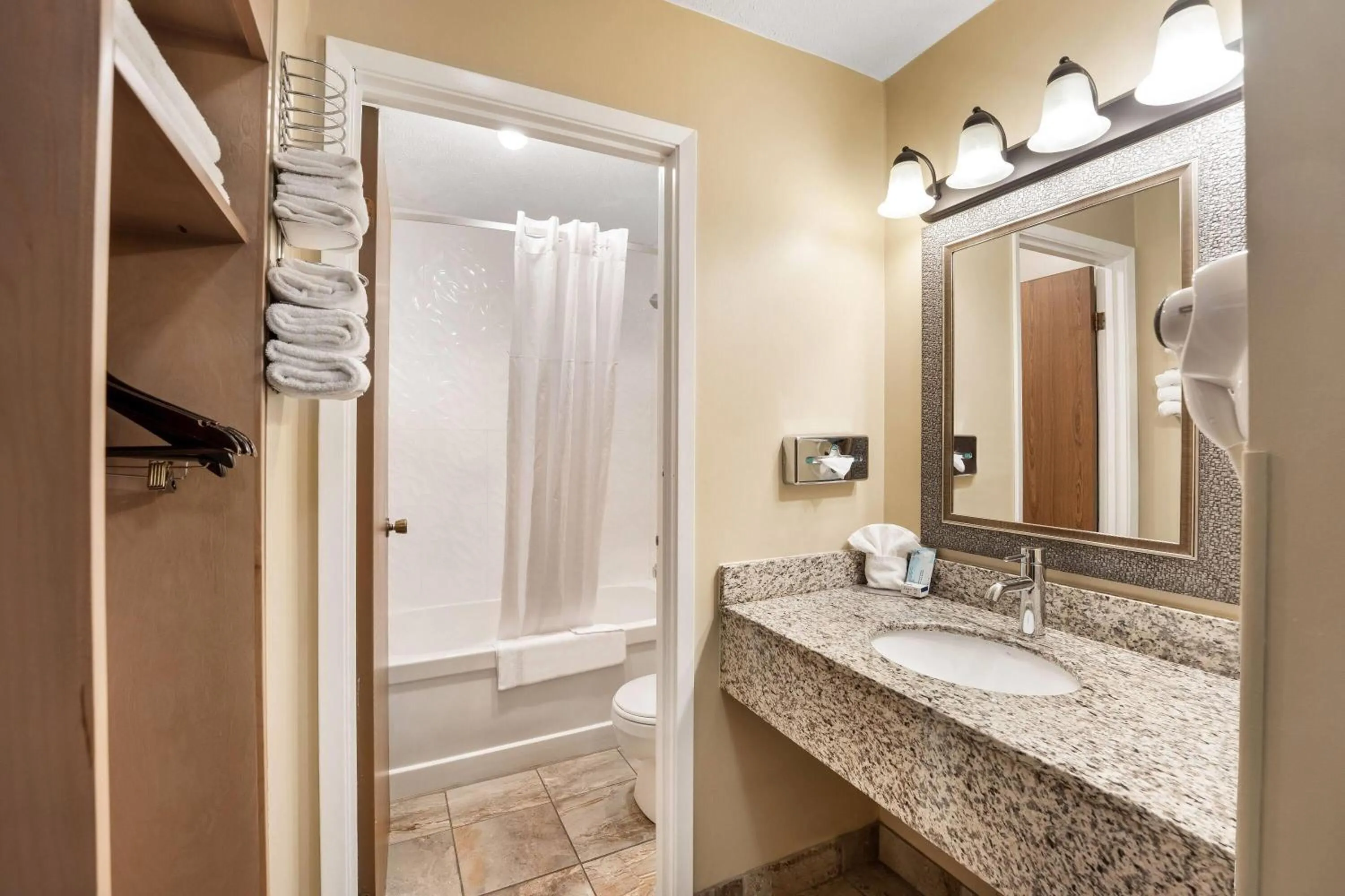 Bathroom in Days Inn by Wyndham Nanaimo