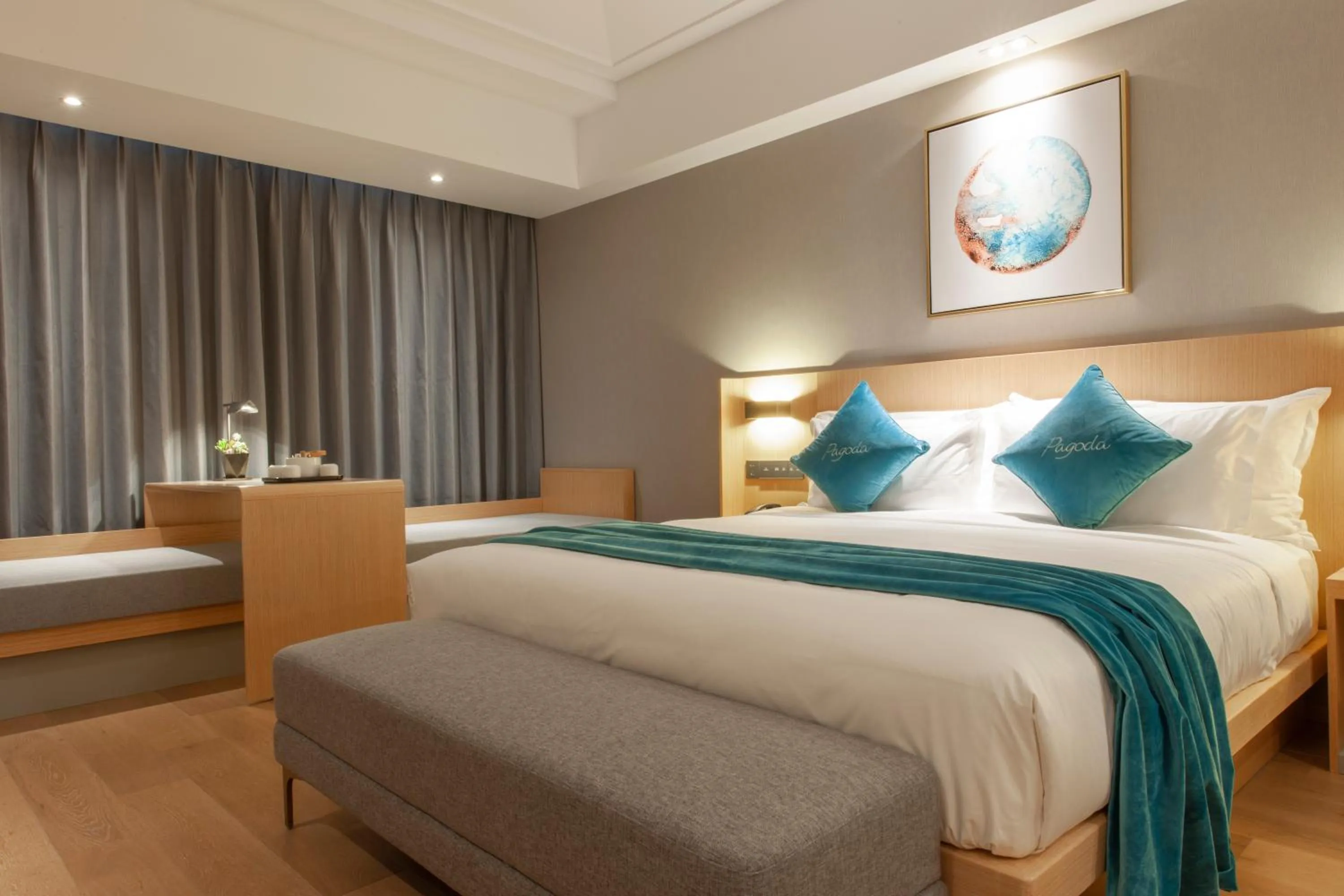 Bed in Shanghai Baixia Pagoda Hotel