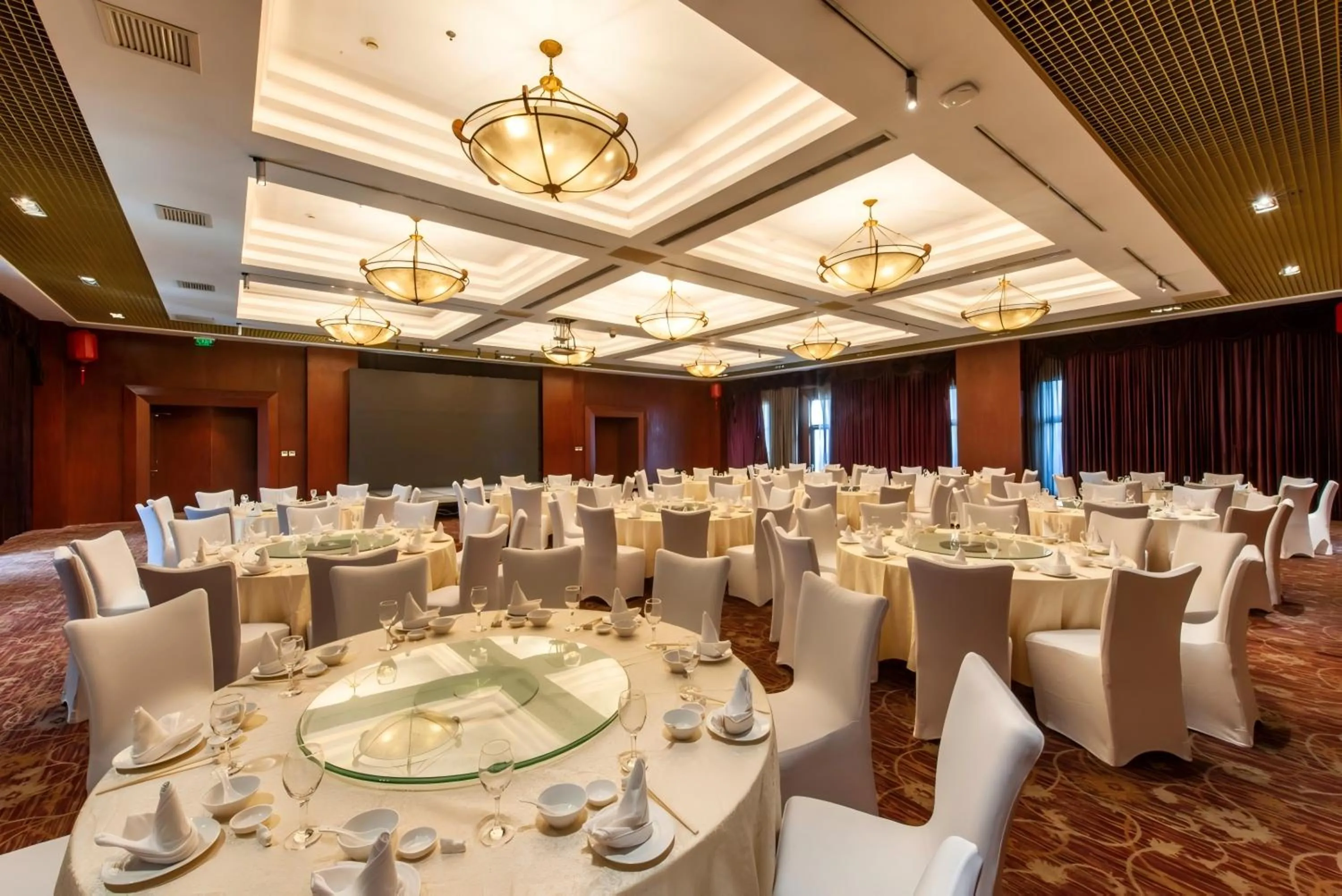 Banquet/Function facilities in Shanghai Baixia Pagoda Hotel