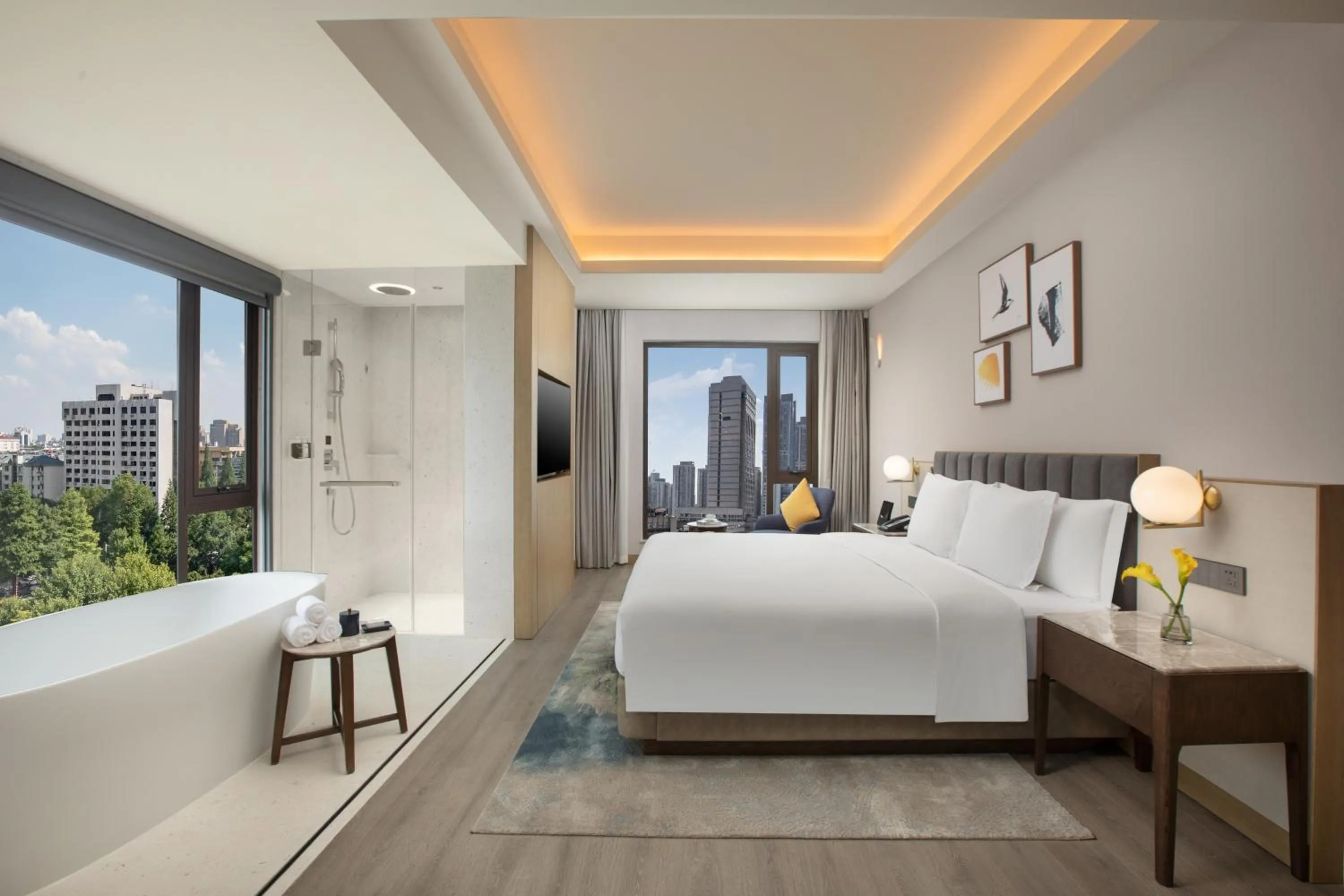 Toilet, Bed in voco Nanjing Oriental Pearl