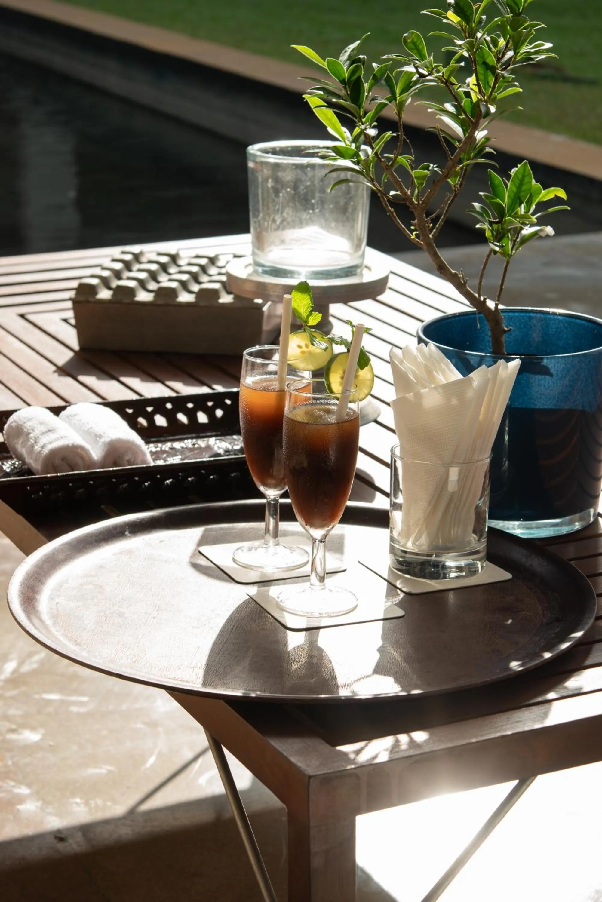 Food and drinks in The Blue Water - Geoffrey Bawa Heritage Resort Hotel