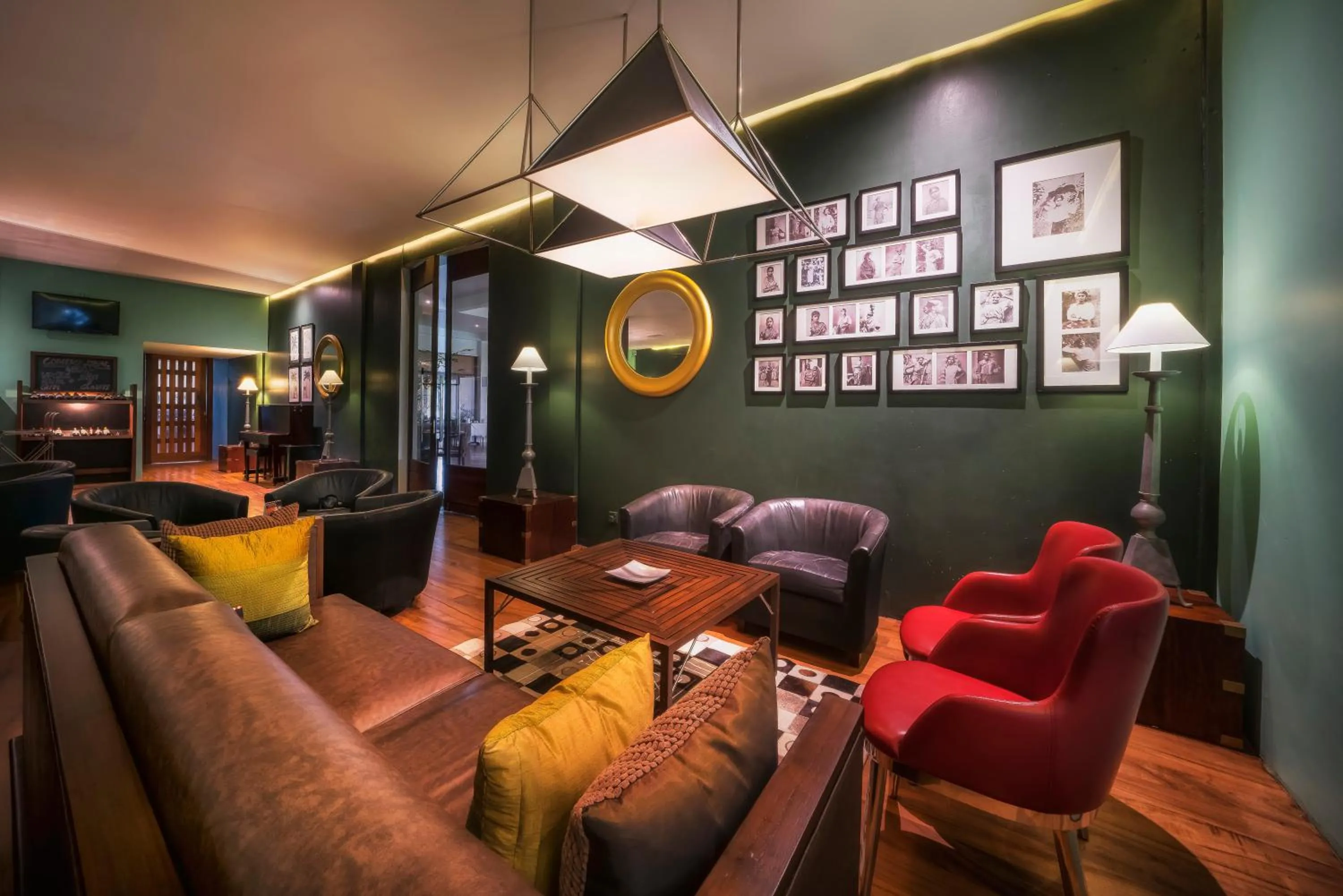 Lounge or bar in The Blue Water - Geoffrey Bawa Heritage Resort Hotel