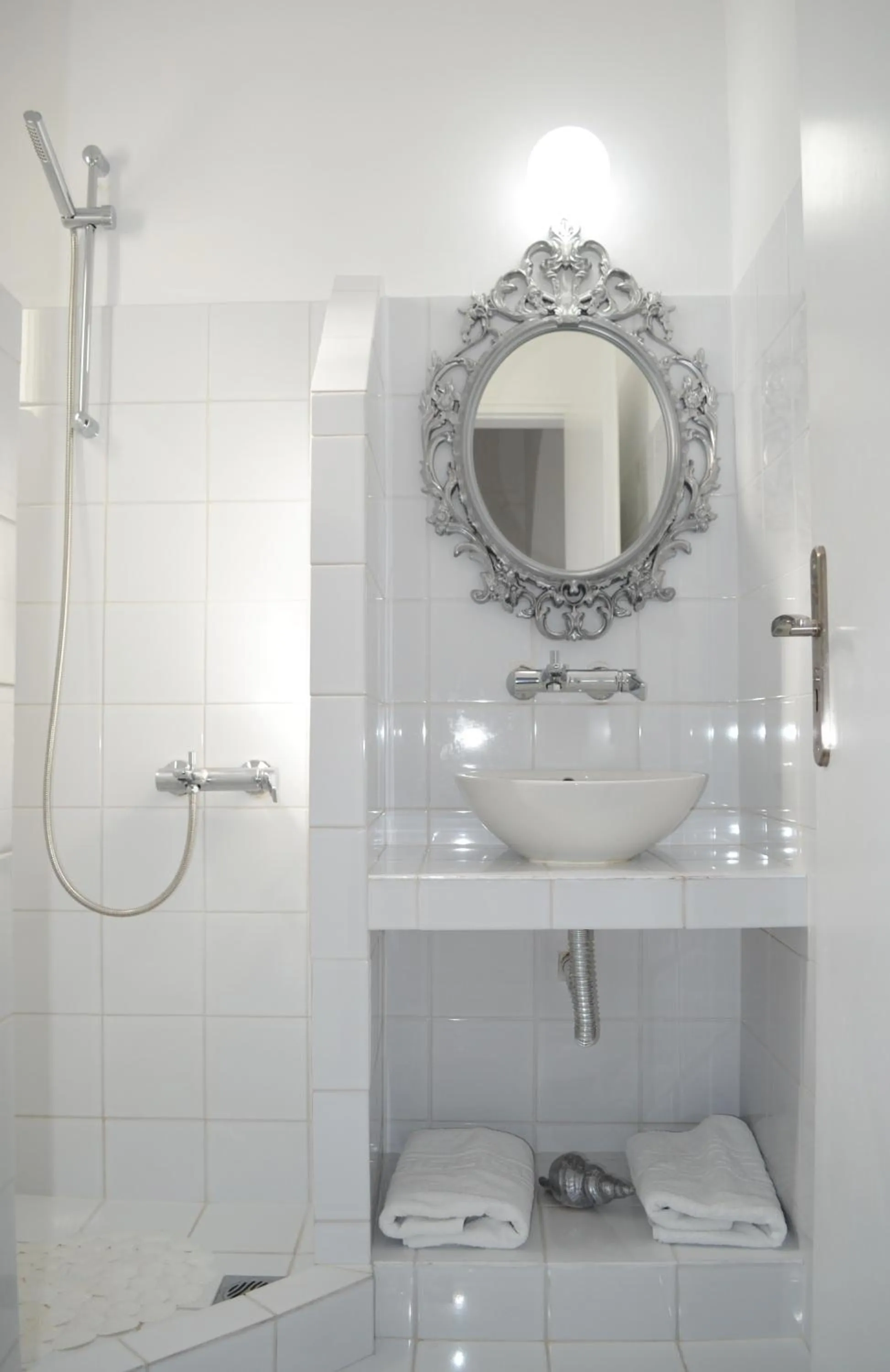 Bathroom in Sol Mare Salis