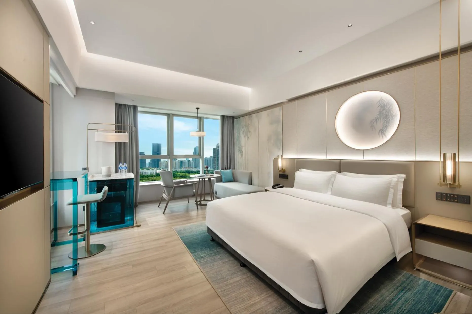 Bed in Shenzhen Grand Skylight Garden Hotel