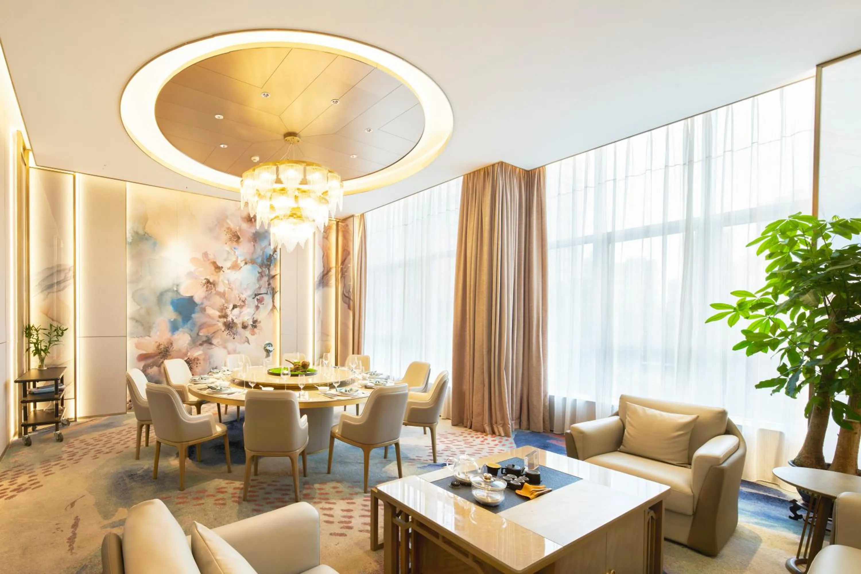 Restaurant/places to eat in Shenzhen Grand Skylight Garden Hotel