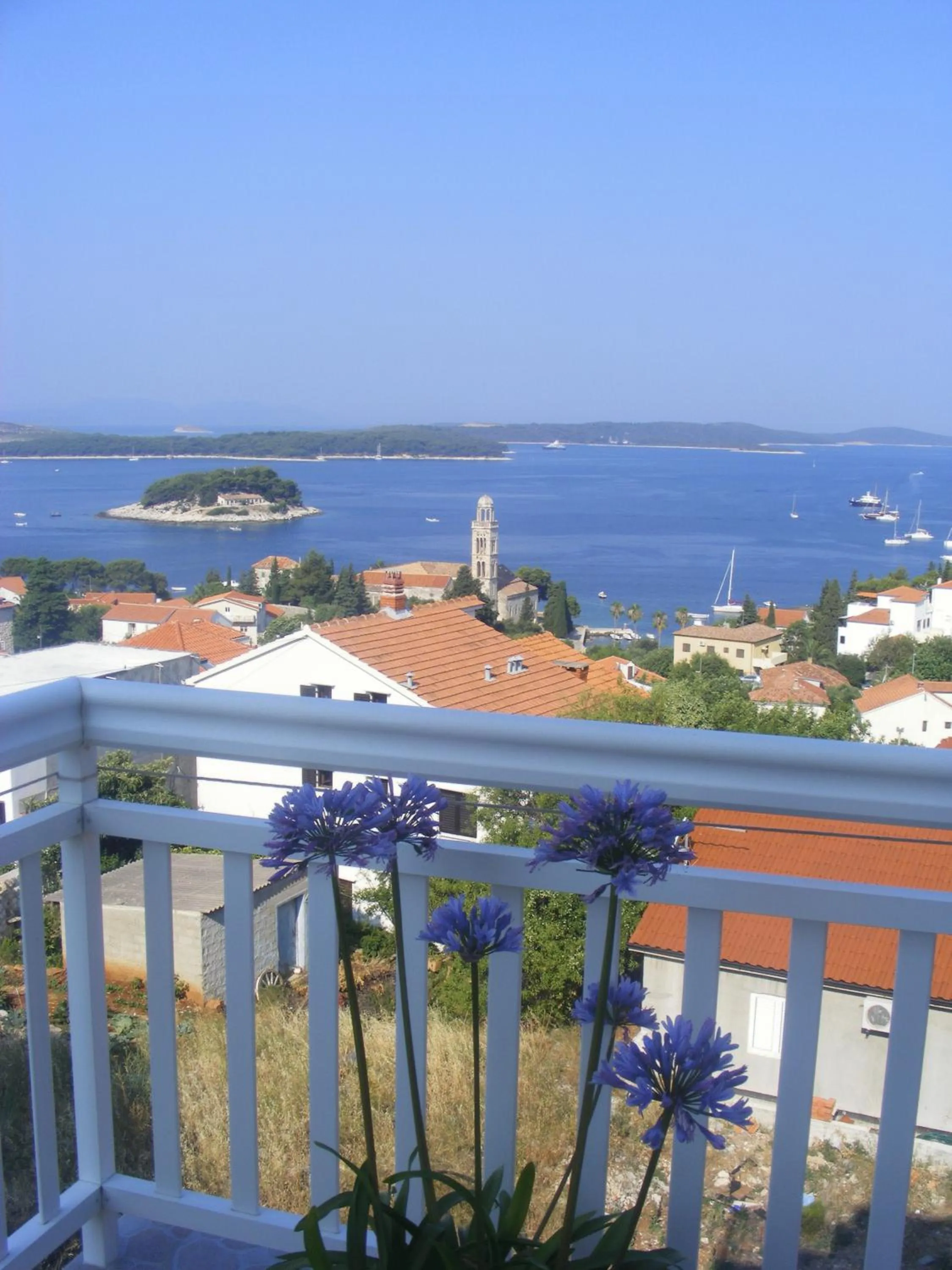 Day in Apartments Kresic