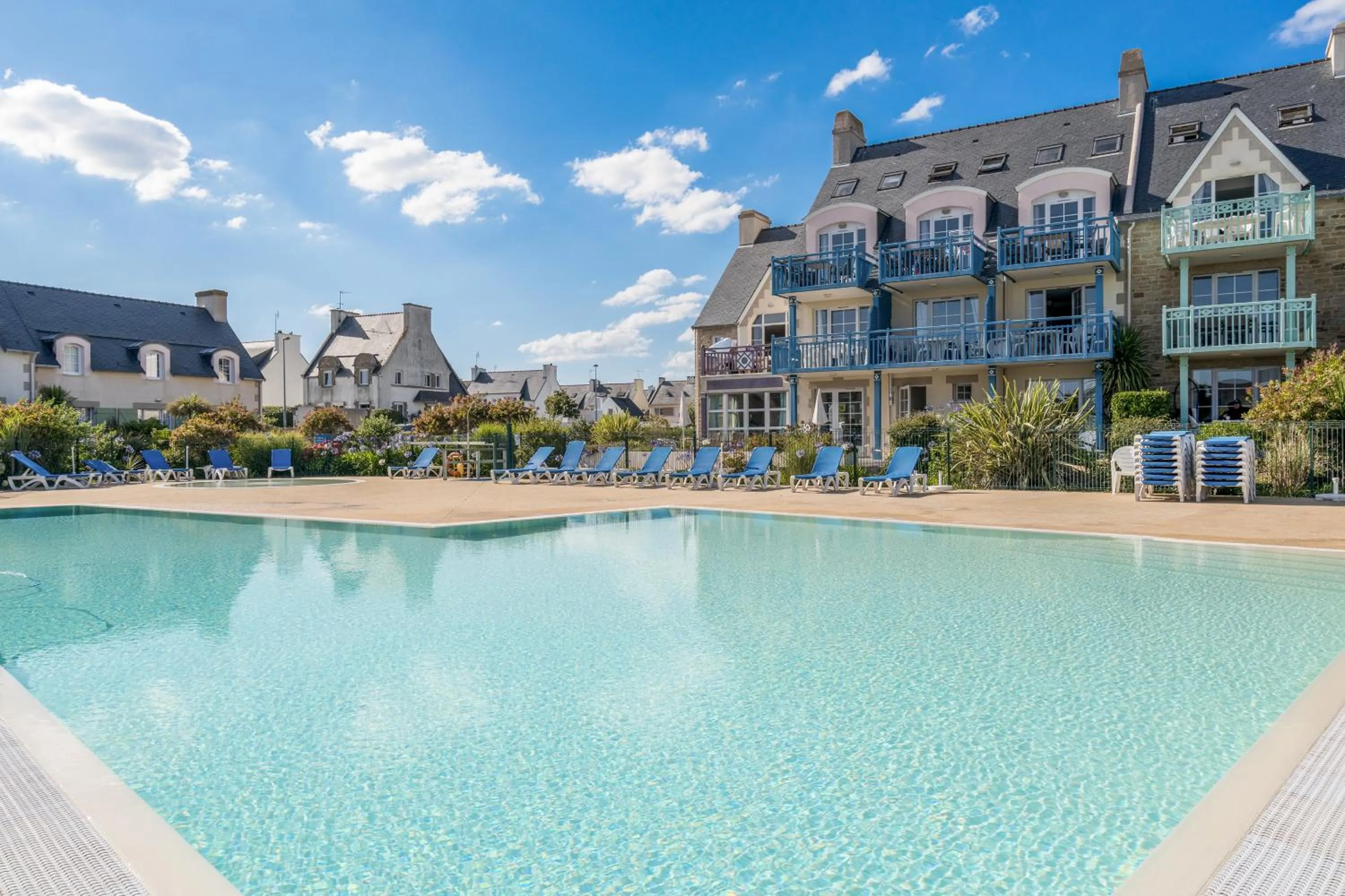 Property building in Résidence Pierre & Vacances Cap Marine