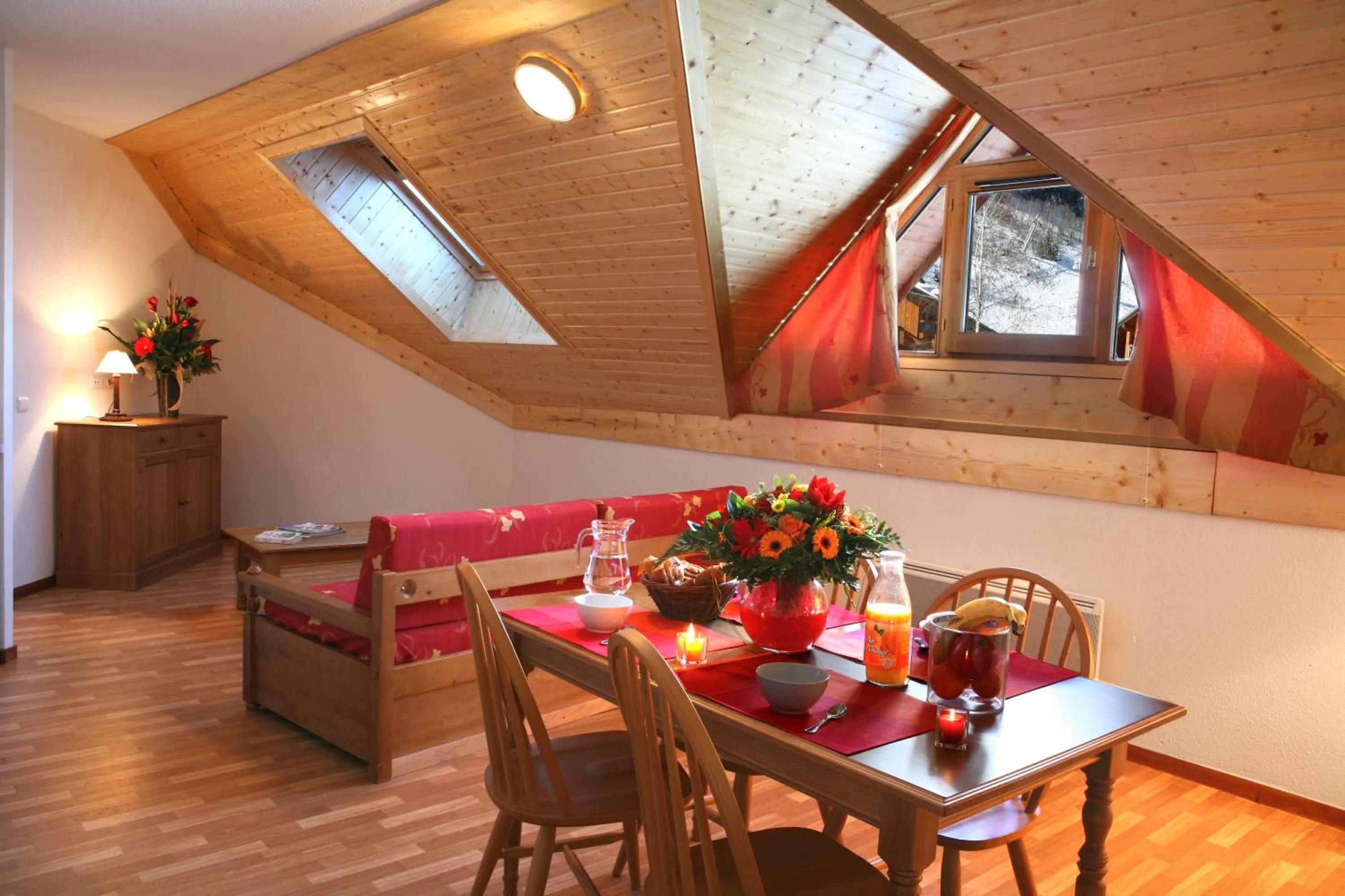 Dining area in Résidence Néméa Le Nevez