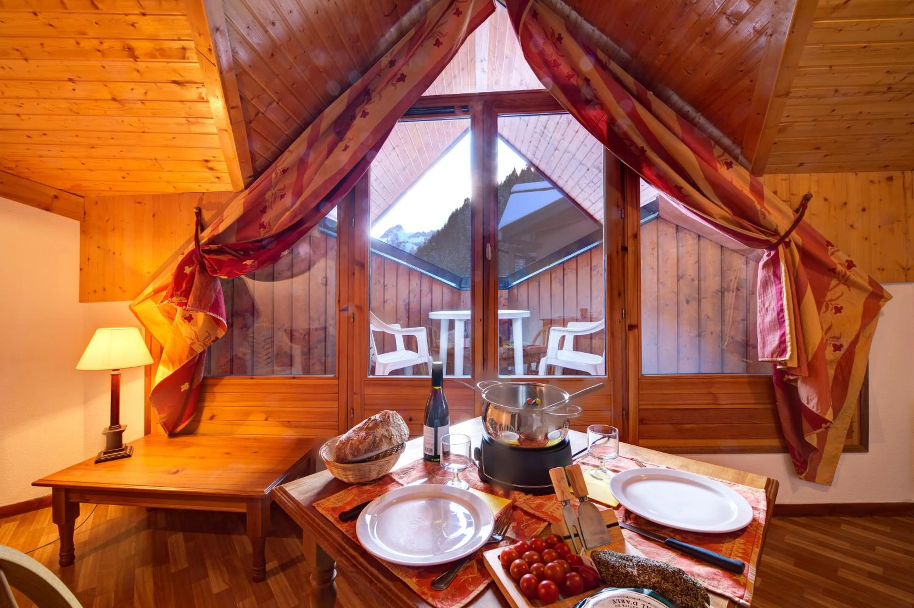 Dining area in Résidence Néméa Le Nevez