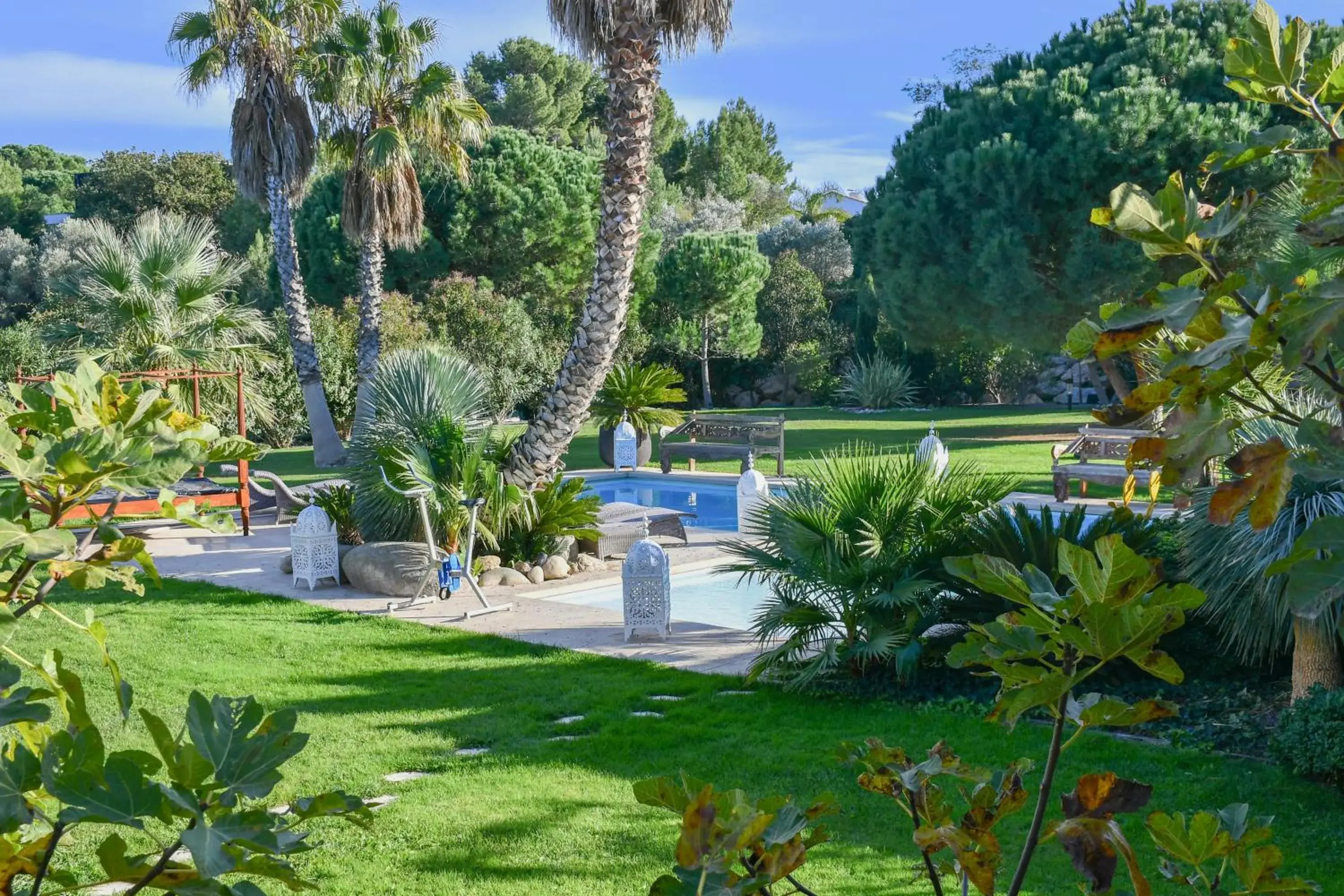 Caravan in Escapades Lointaines Caravan in Escapades Lointaines