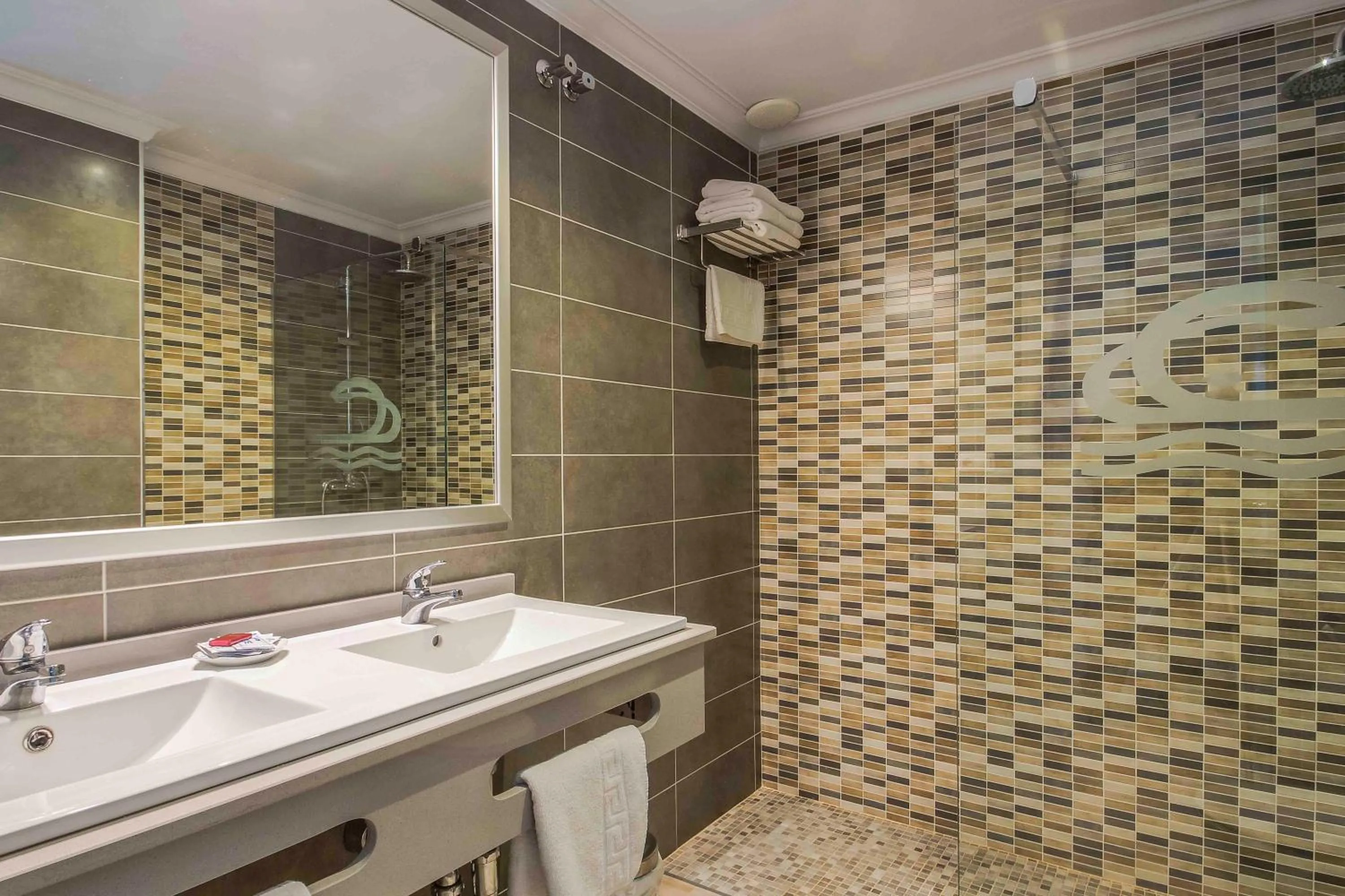 Bathroom in Hostal Campito