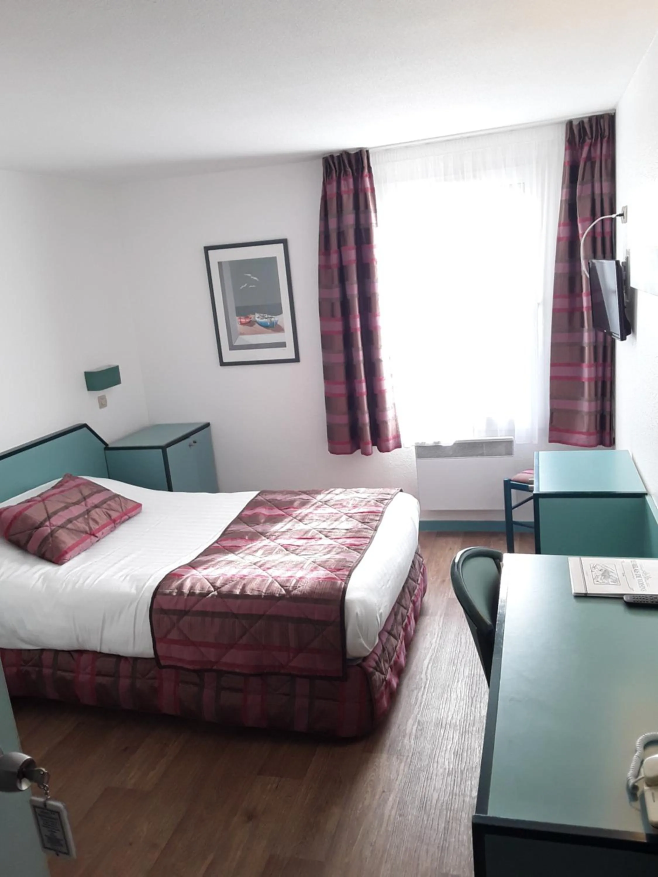 Garden view, Bed in Le Relais de Voisins