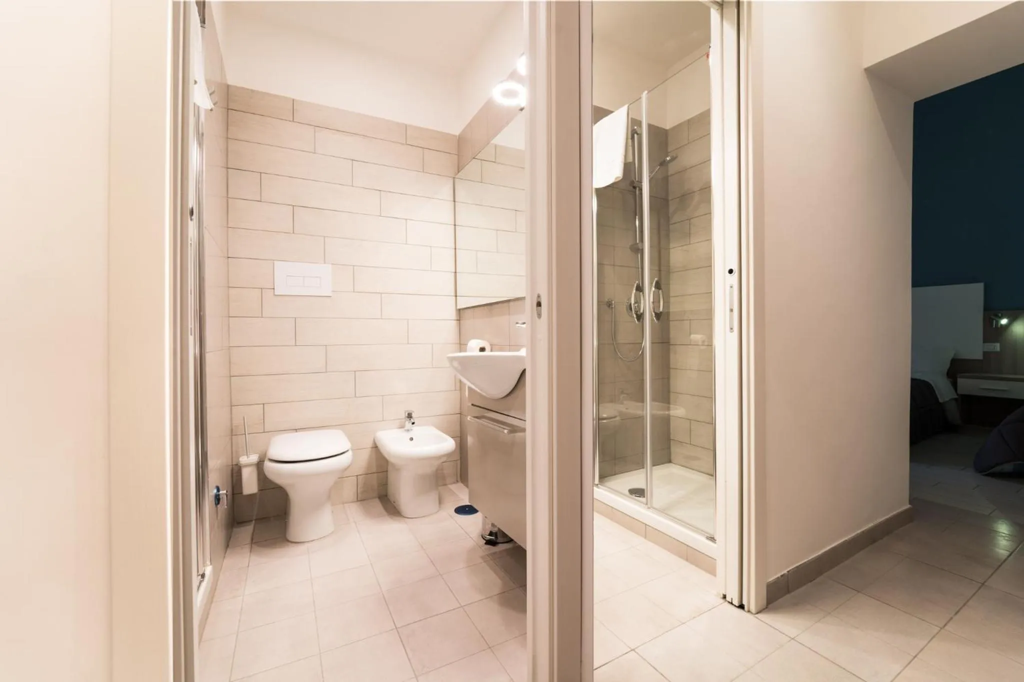 Shower in New Gallery